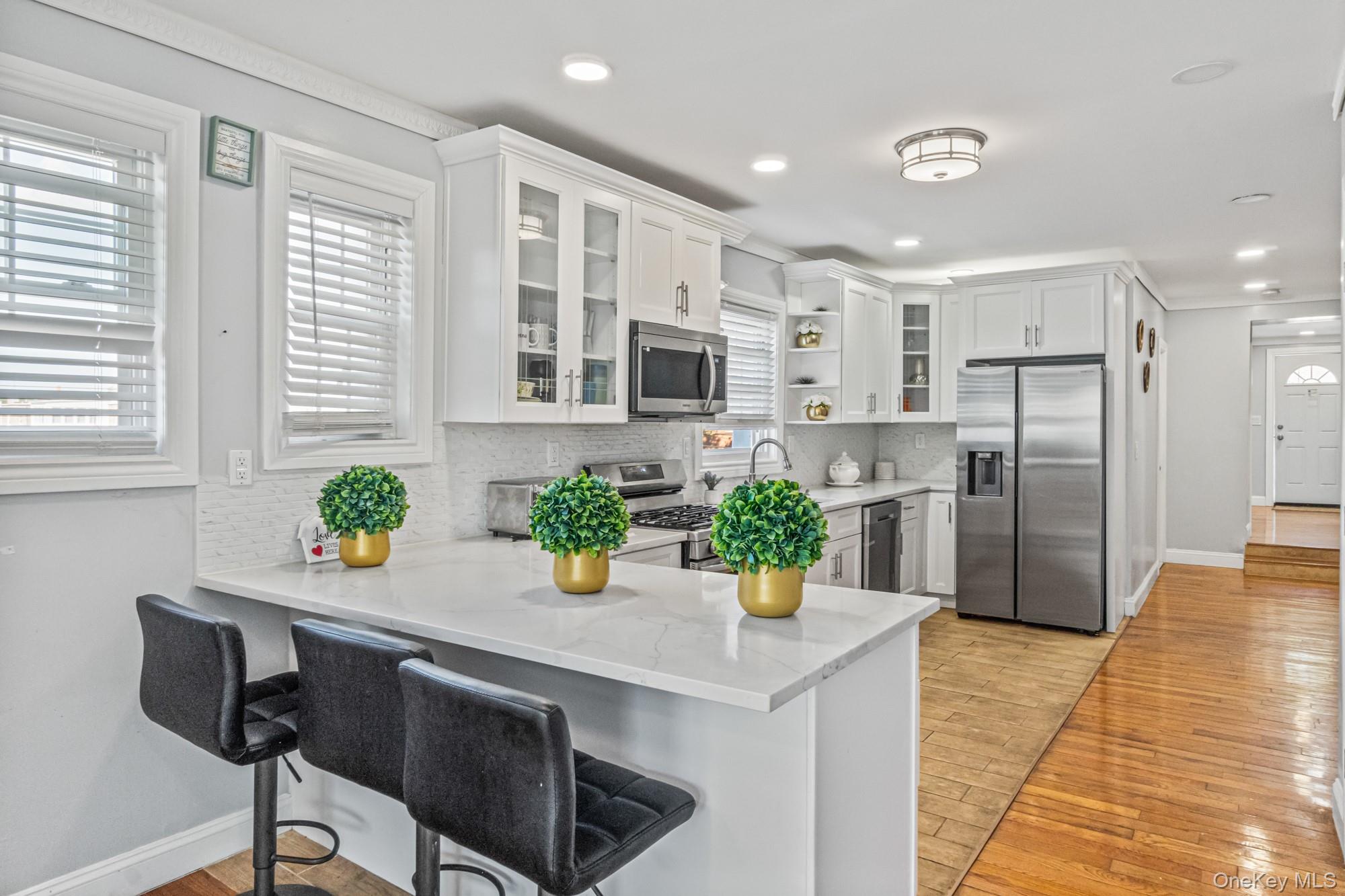 #10 photo, 116-01 221st Street, Cambria Heights , NY 11411