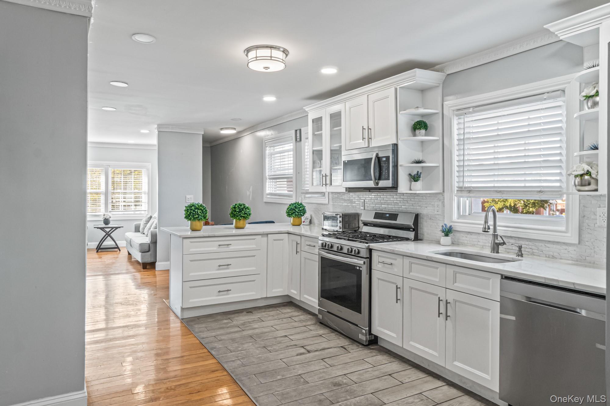 #11 photo, 116-01 221st Street, Cambria Heights , NY 11411