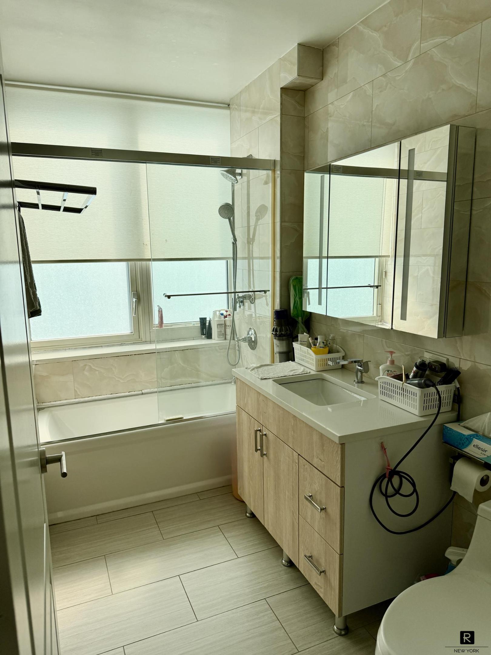 #11 photo, New York City, East Harlem , NY 10128