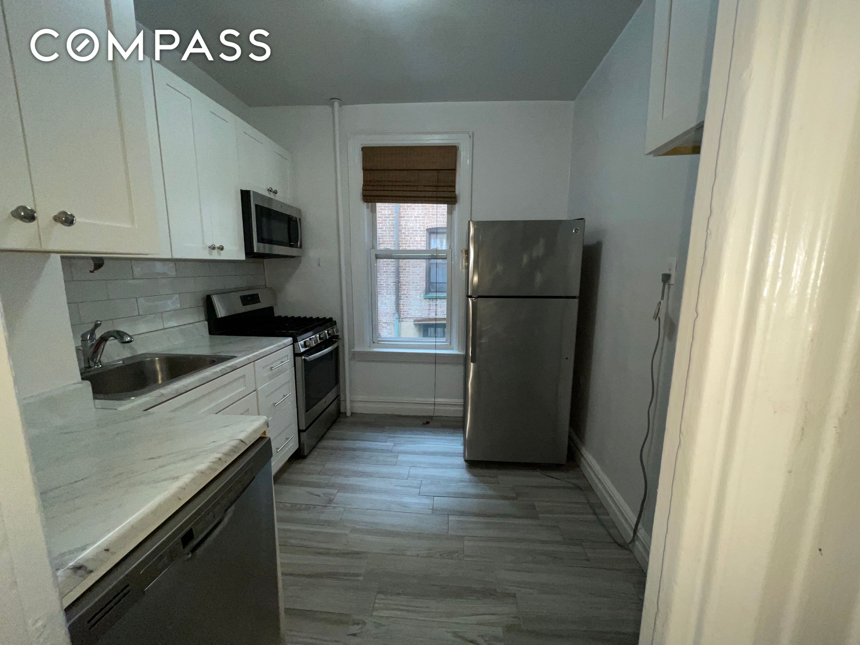 #9 photo, 31-74 33rd Street, Astoria , NY 11106