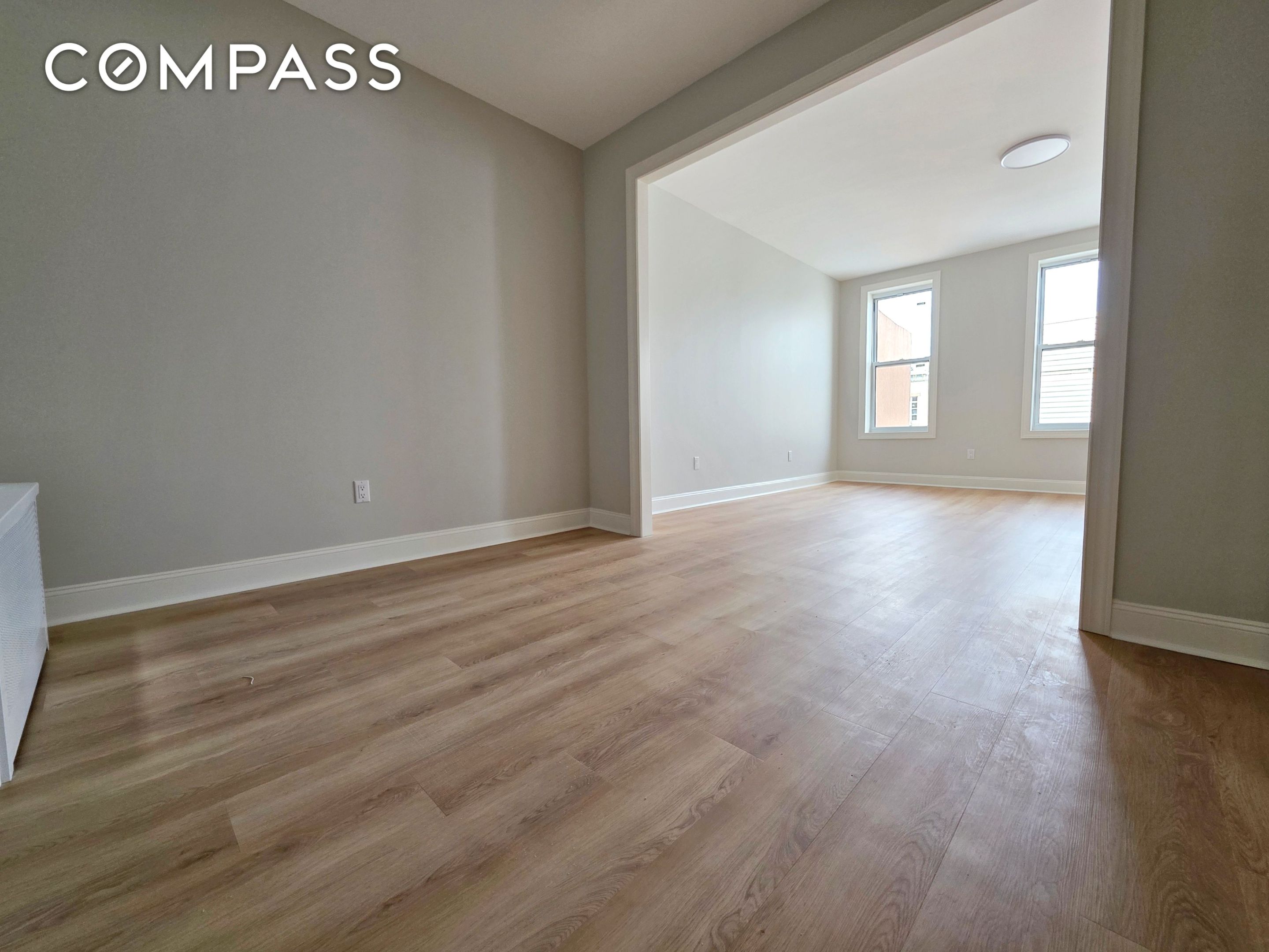 #8 photo, Brooklyn, Williamsburg , NY 11211