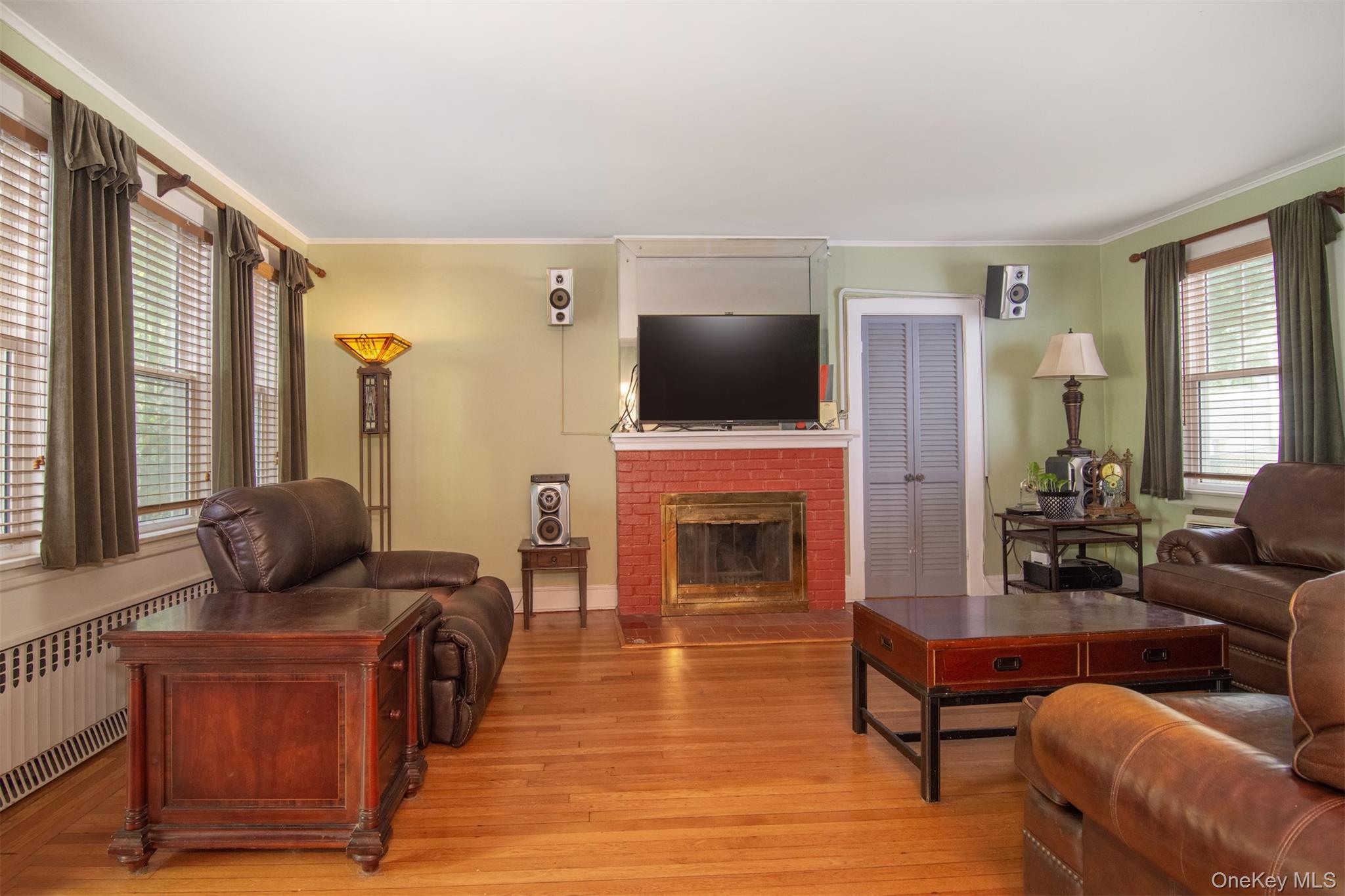 #4 photo, 306 Hutchinson Boulevard, Fleetwood , NY 10552