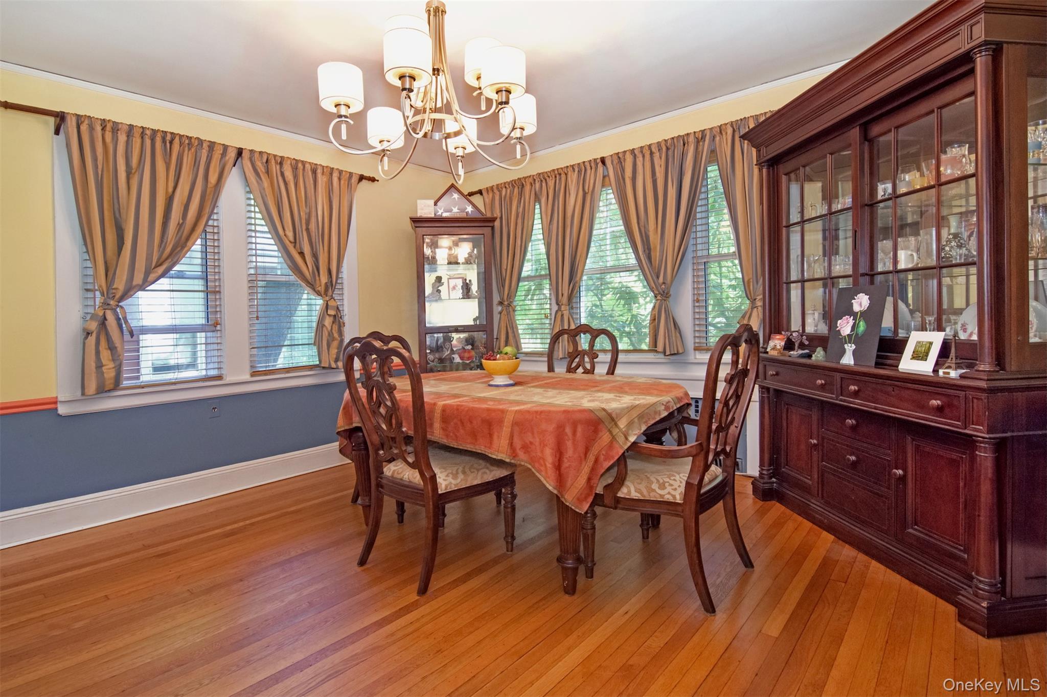 #6 photo, 306 Hutchinson Boulevard, Fleetwood , NY 10552