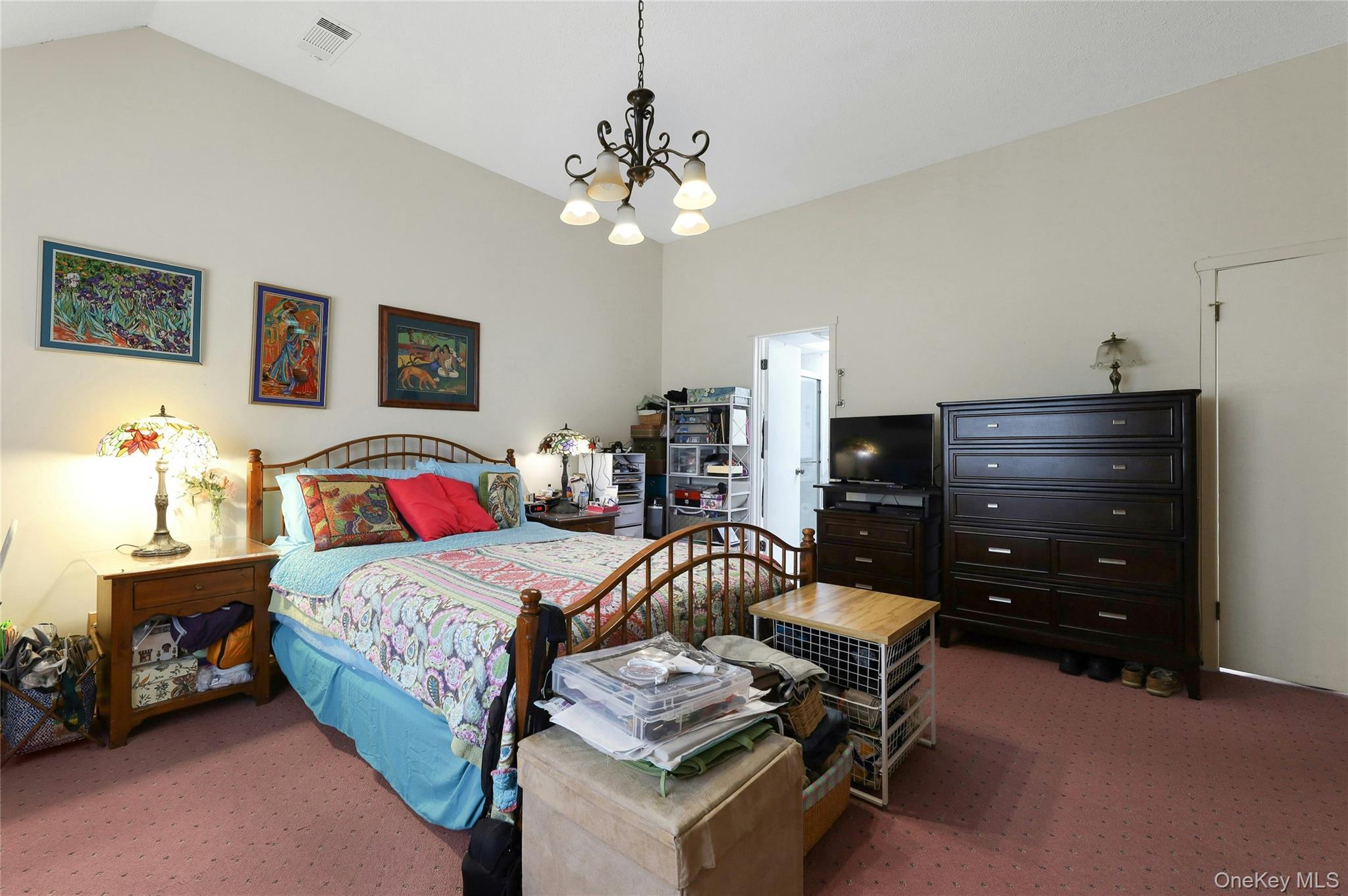 #15 photo, 180 Treetop Circle, Nanuet , NY 10954