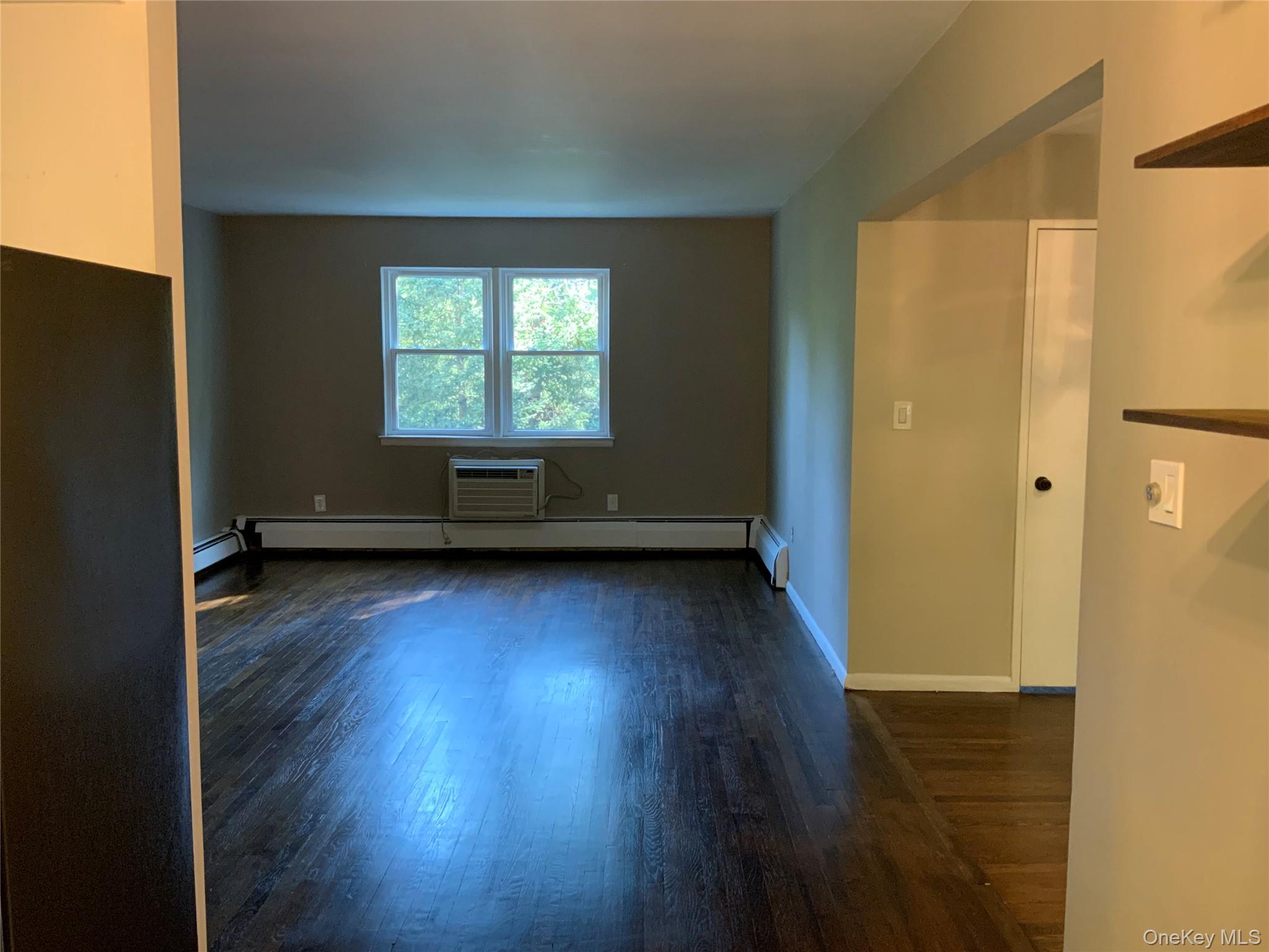 #7 photo, 125 N Washington Avenue, Hartsdale , NY 10530