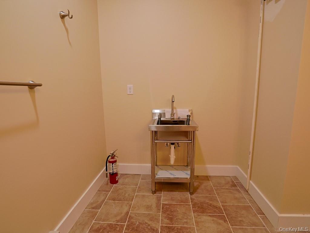 #20 photo, 7 Greycourt Avenue, Chester , NY 10918