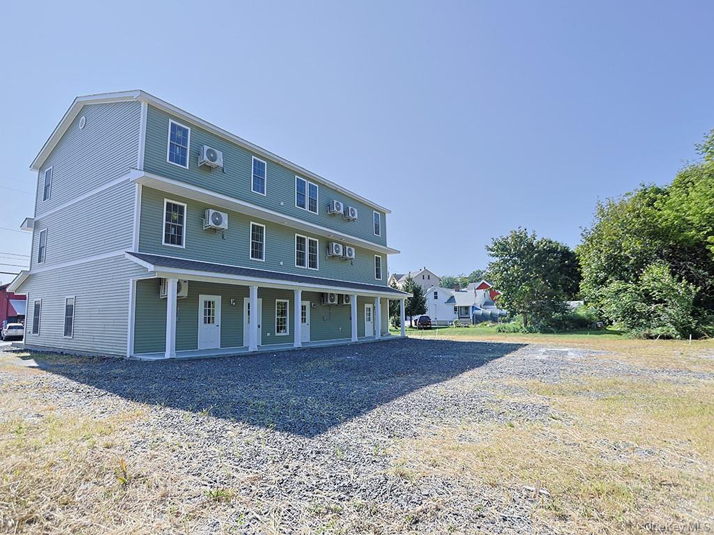 #7 photo, 7 Greycourt Avenue, Chester , NY 10918