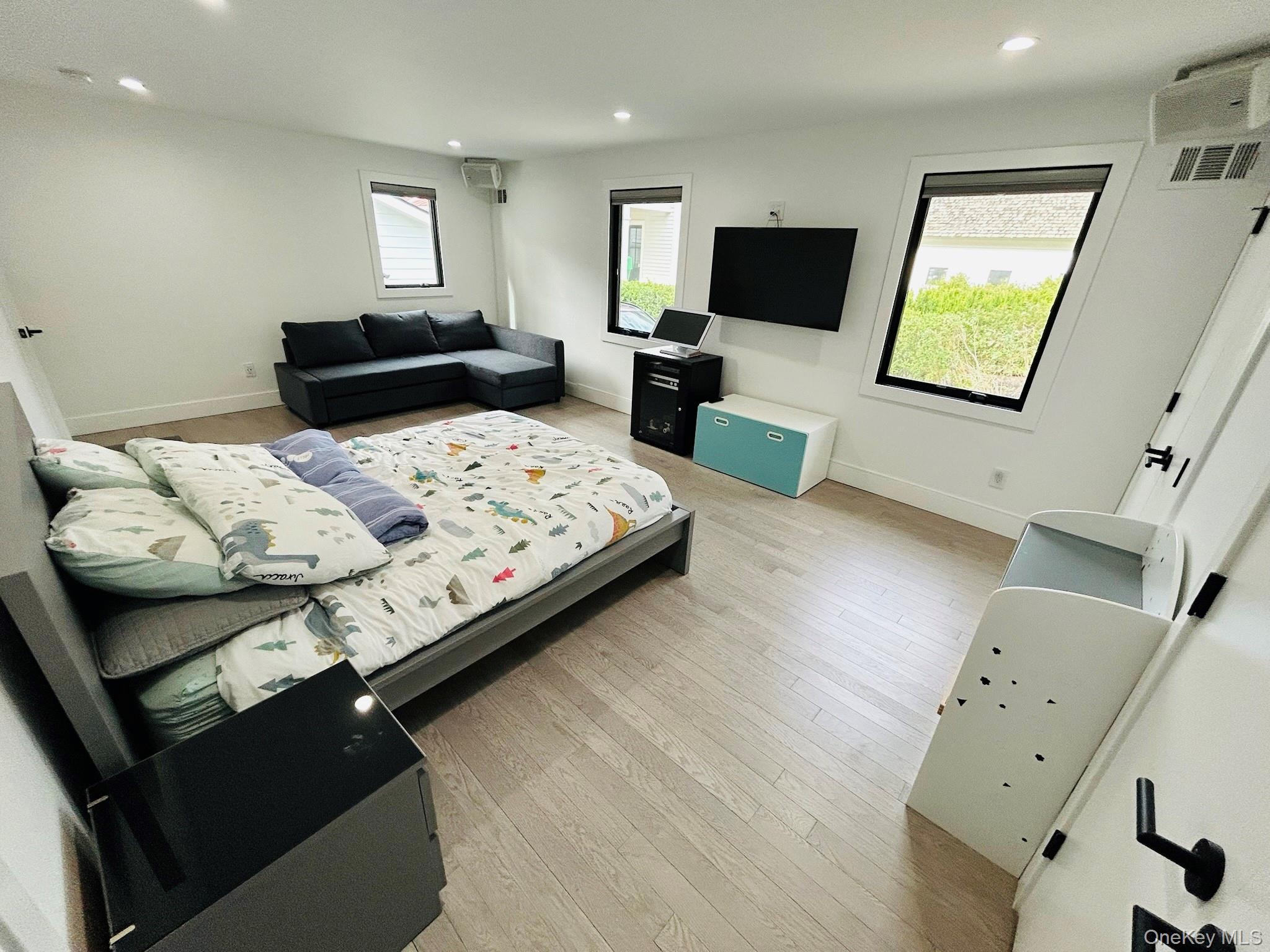 #17 photo, 12 Hudson River Lane, Garrison , NY 10424