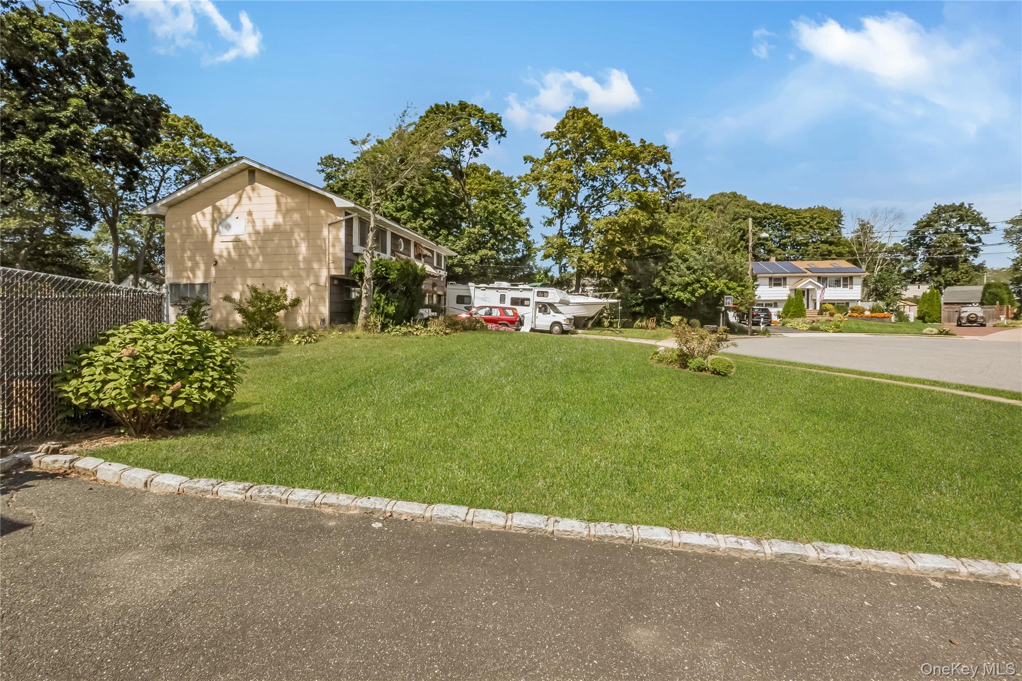 #10 photo, 11 Rolan Court, Islip Terrace , NY 11752