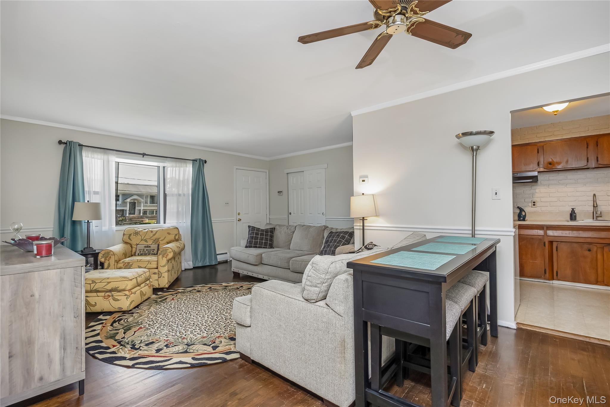 #12 photo, 11 Rolan Court, Islip Terrace , NY 11752