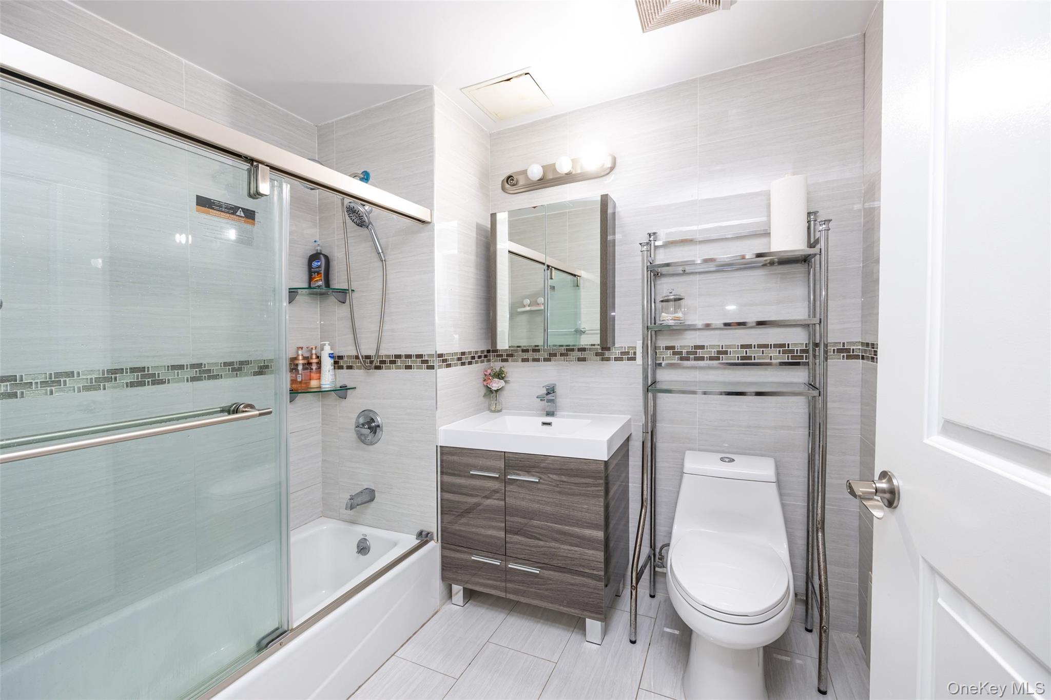 #8 photo, 13620 Booth Memorial Avenue, クイーンズ区 Flushing , NY 11355