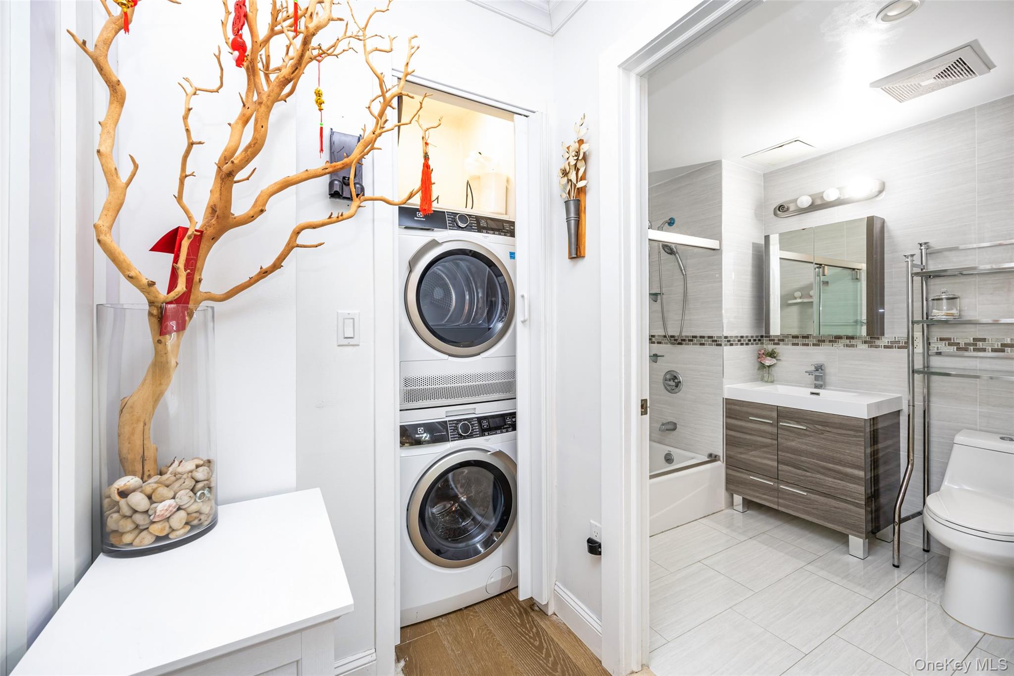 #9 photo, 13620 Booth Memorial Avenue, クイーンズ区 Flushing , NY 11355