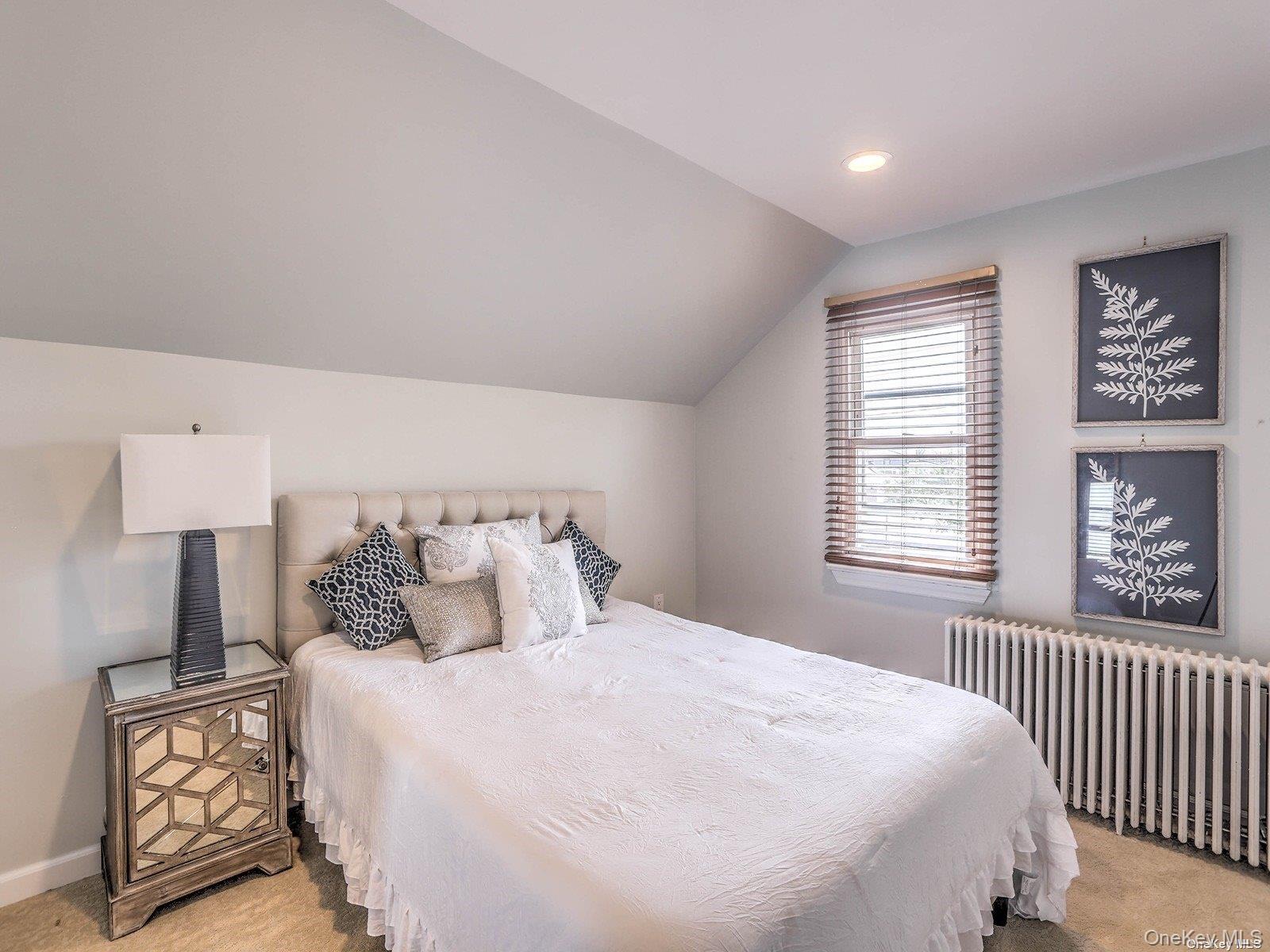 #11 photo, 39 Bay Avenue, Hicksville , NY 11801