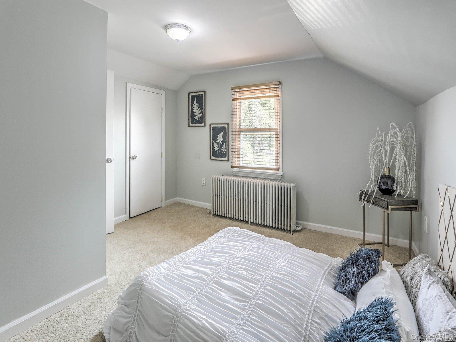 #14 photo, 39 Bay Avenue, Hicksville , NY 11801