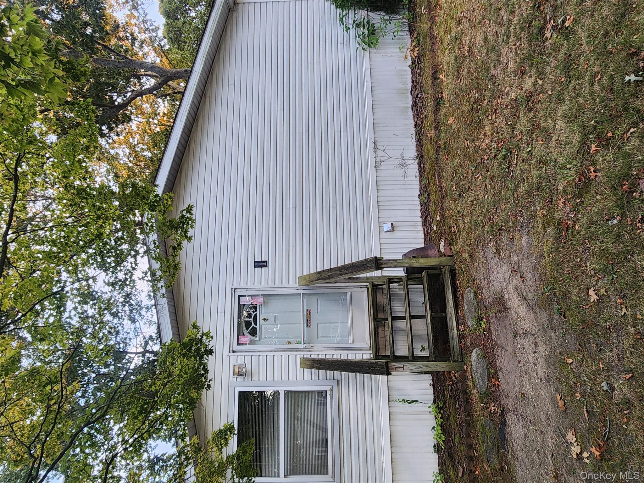 #1 photo, 433 Mill Road, Riverhead , NY 11933