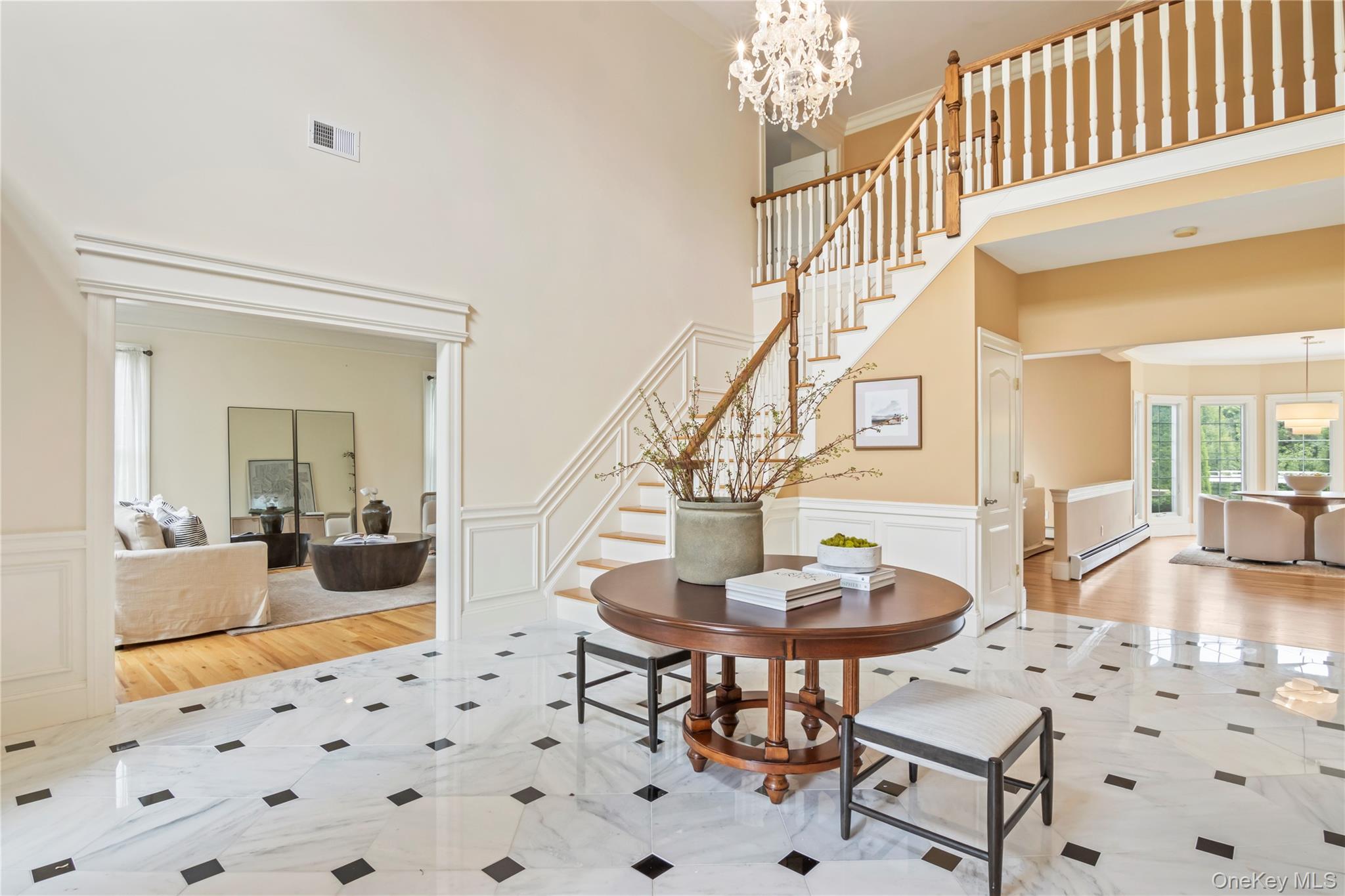 #3 photo, 10 Rolling Meadow Lane, Northport , NY 11768