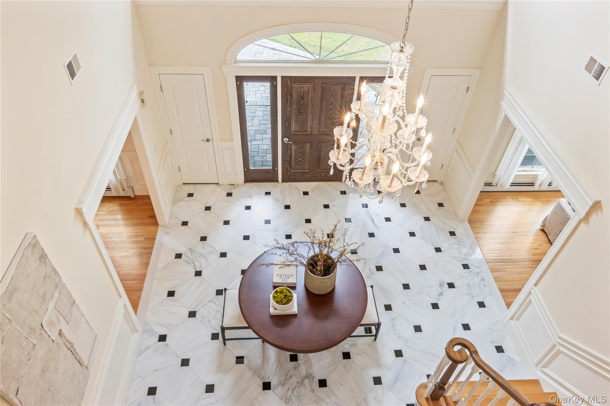 #5 photo, 10 Rolling Meadow Lane, Northport , NY 11768