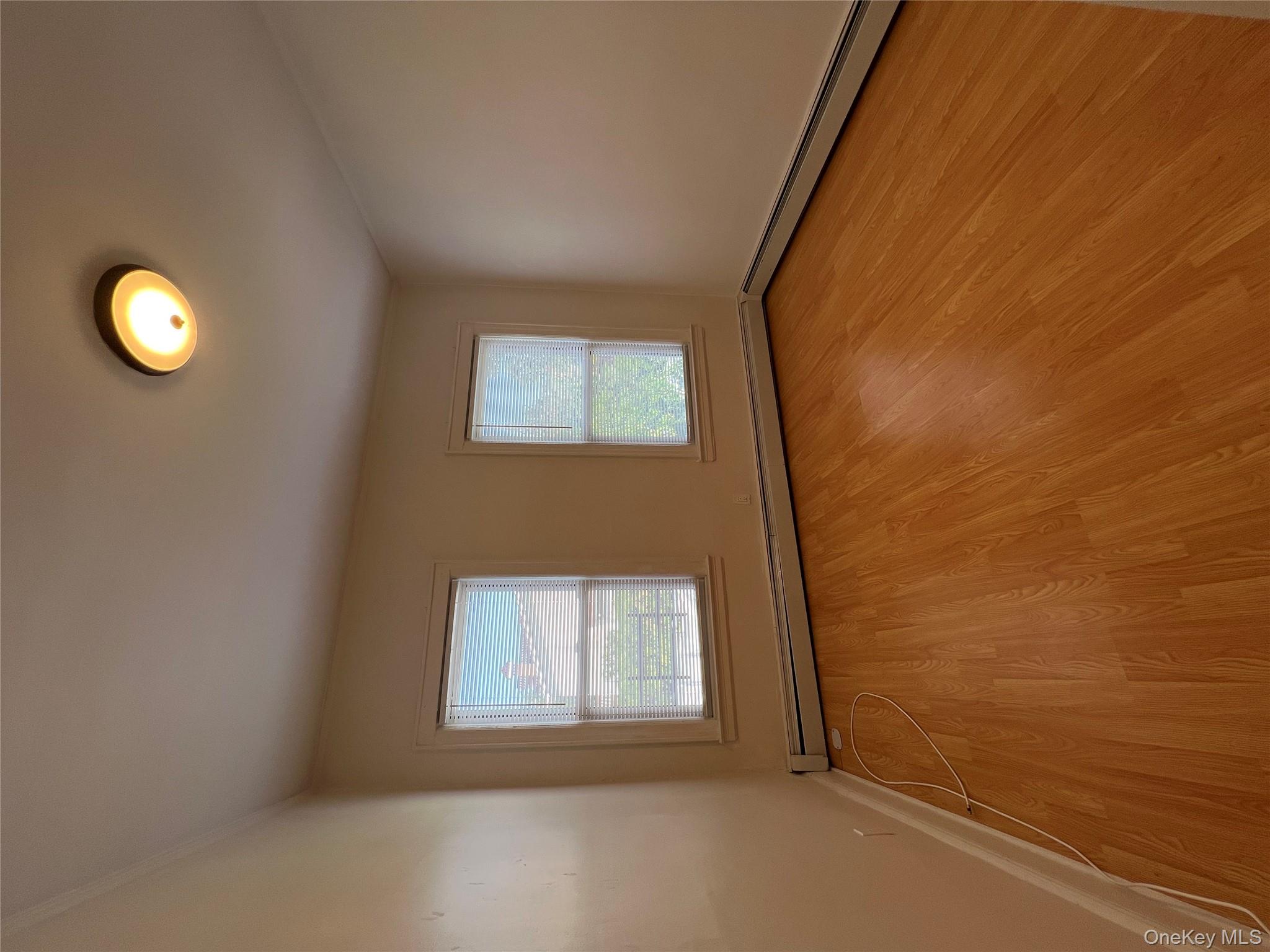 #4 photo, 255-13 Northern Boulevard, クイーンズ区 Little Neck , NY 11362