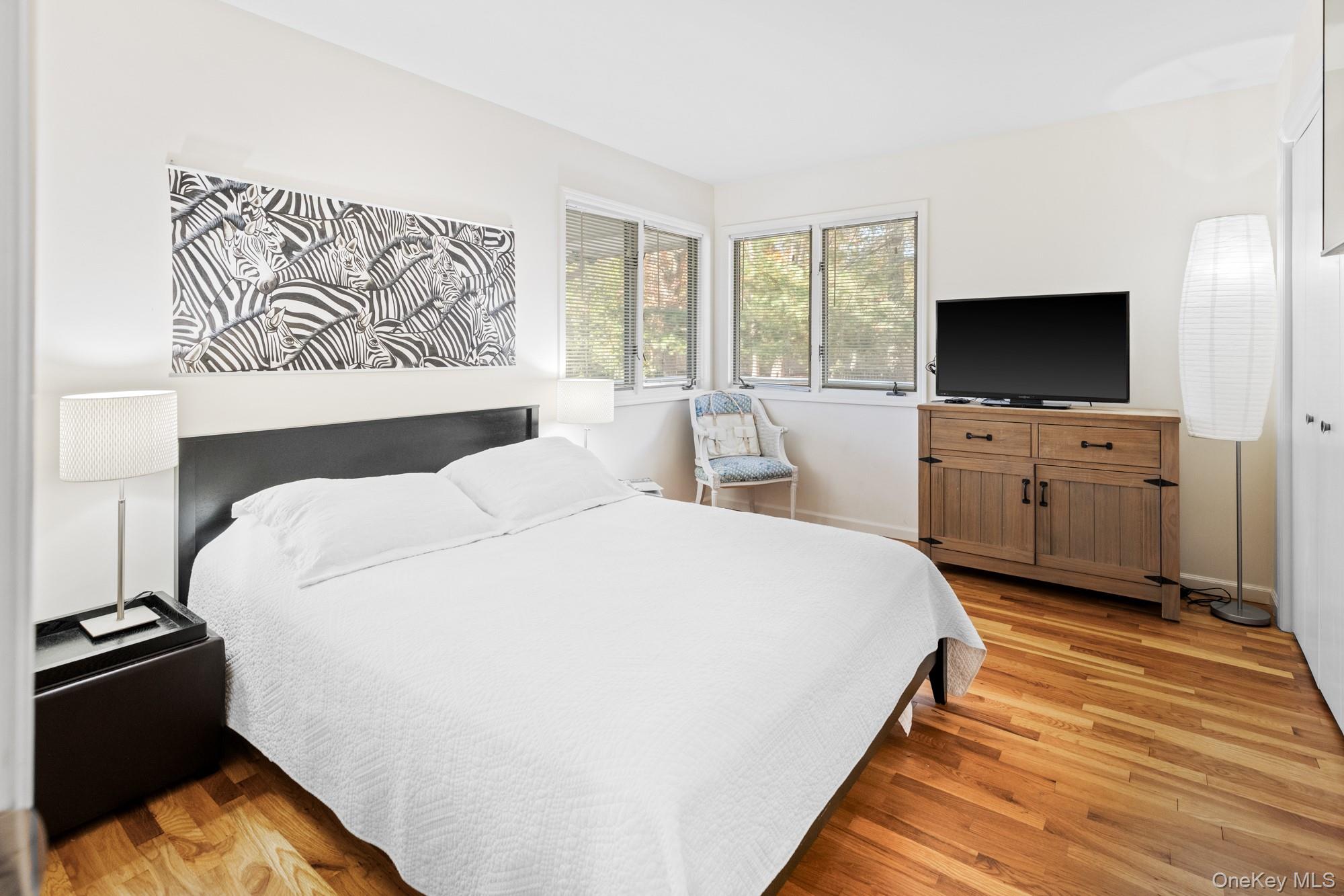 #16 photo, 4 Evelyn Court, サフォーク郡 Westhampton , NY 11978