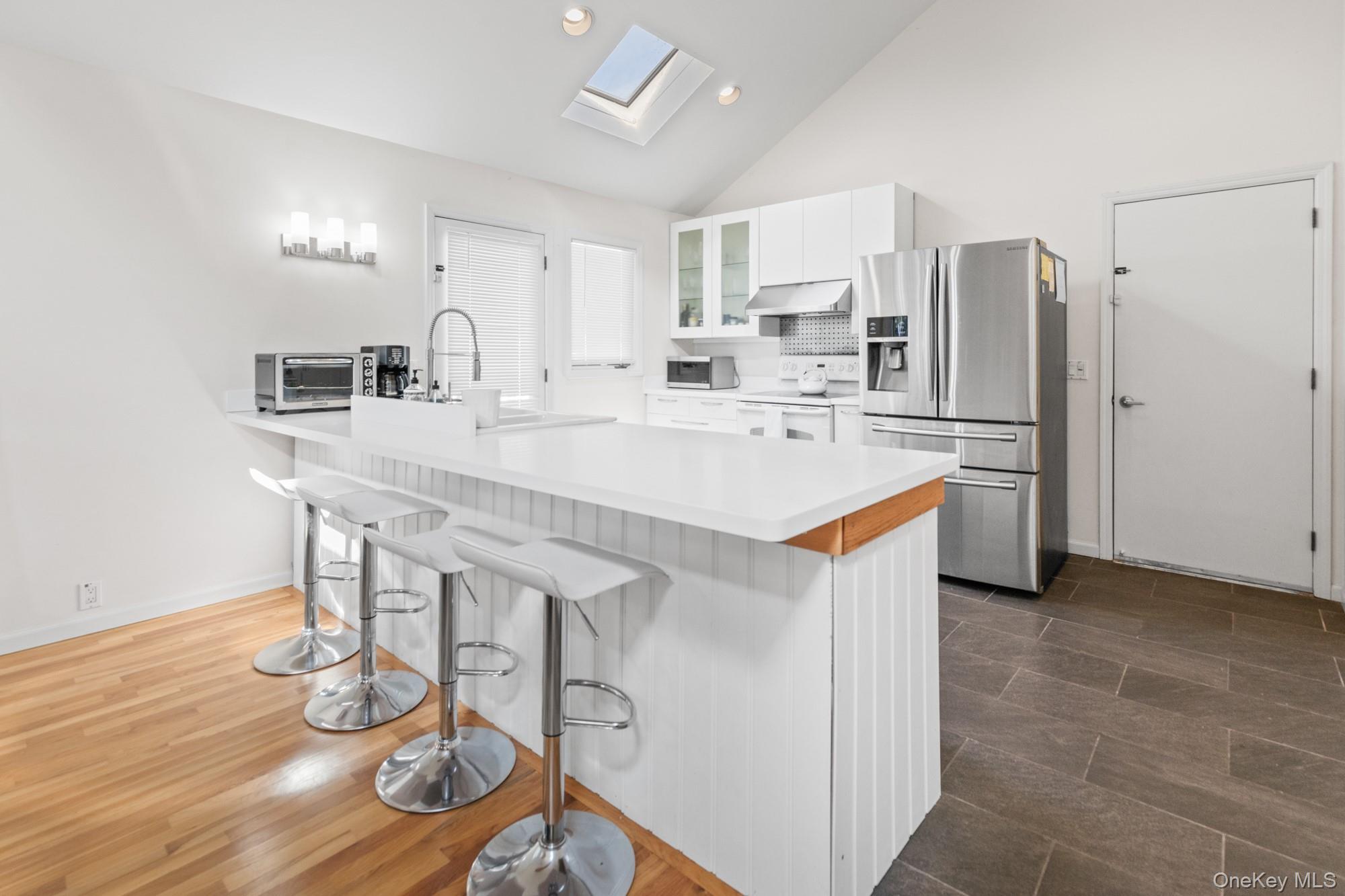 #8 photo, 4 Evelyn Court, サフォーク郡 Westhampton , NY 11978