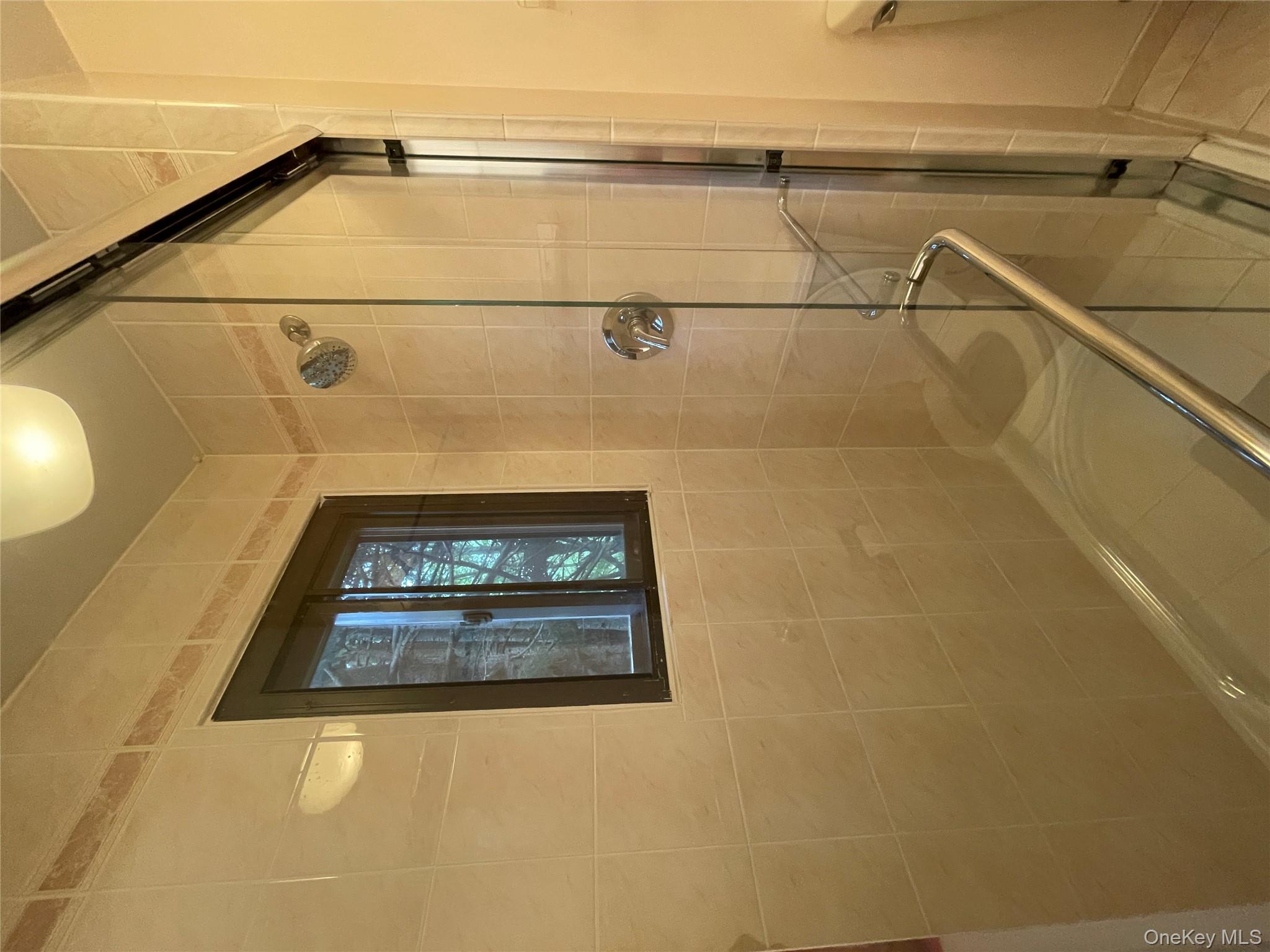 #19 photo, Tarrytown, Tarrytown , NY 10591