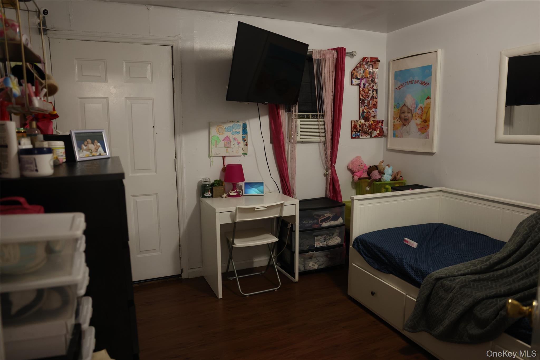 #10 photo, 1230 Morris Avenue, Bronx , NY 10456