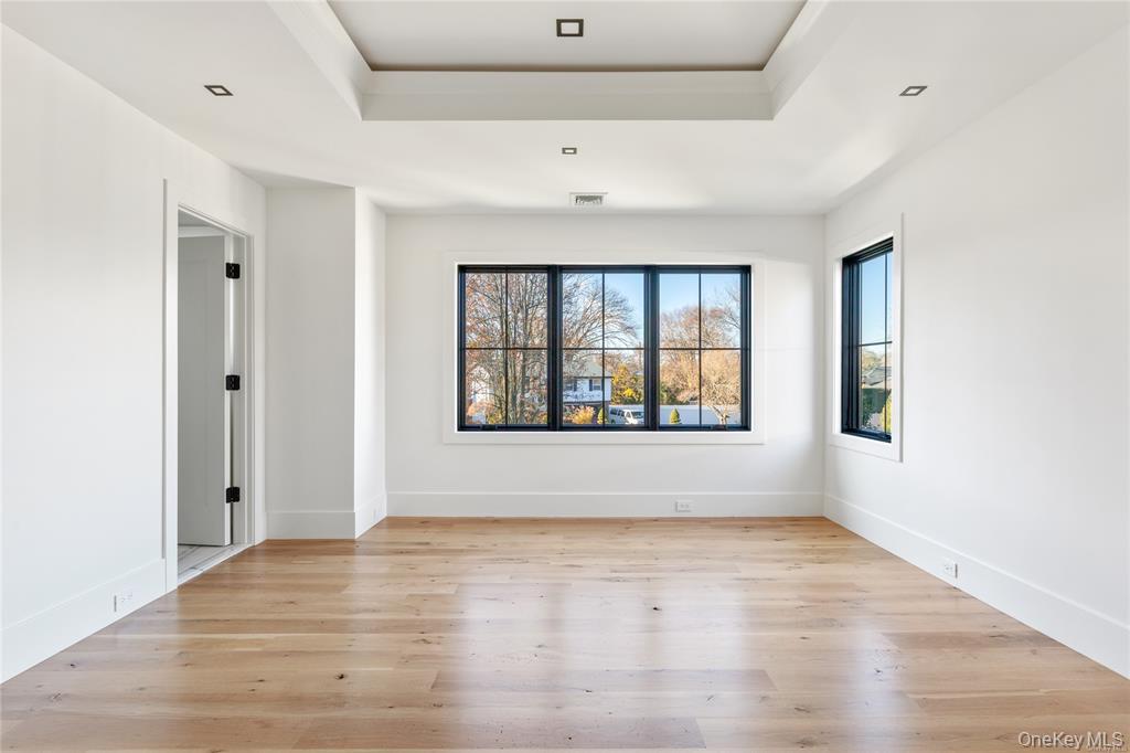 #11 photo, 2460 Centre Avenue, Bellmore , NY 11710