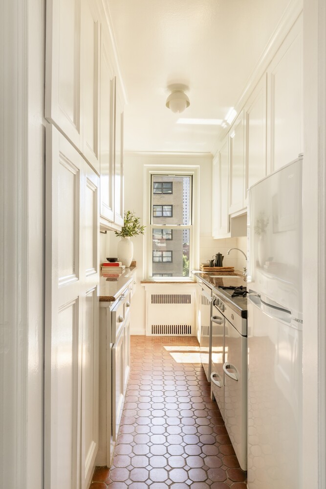 #8 photo, 310 W 55TH Street, マンハッタン Hells Kitchen , NY 10019