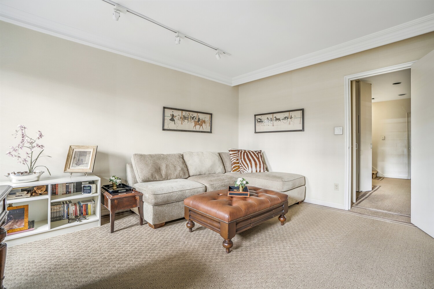 #20 photo, 4 E 82ND Street, Upper East Side , NY 10028