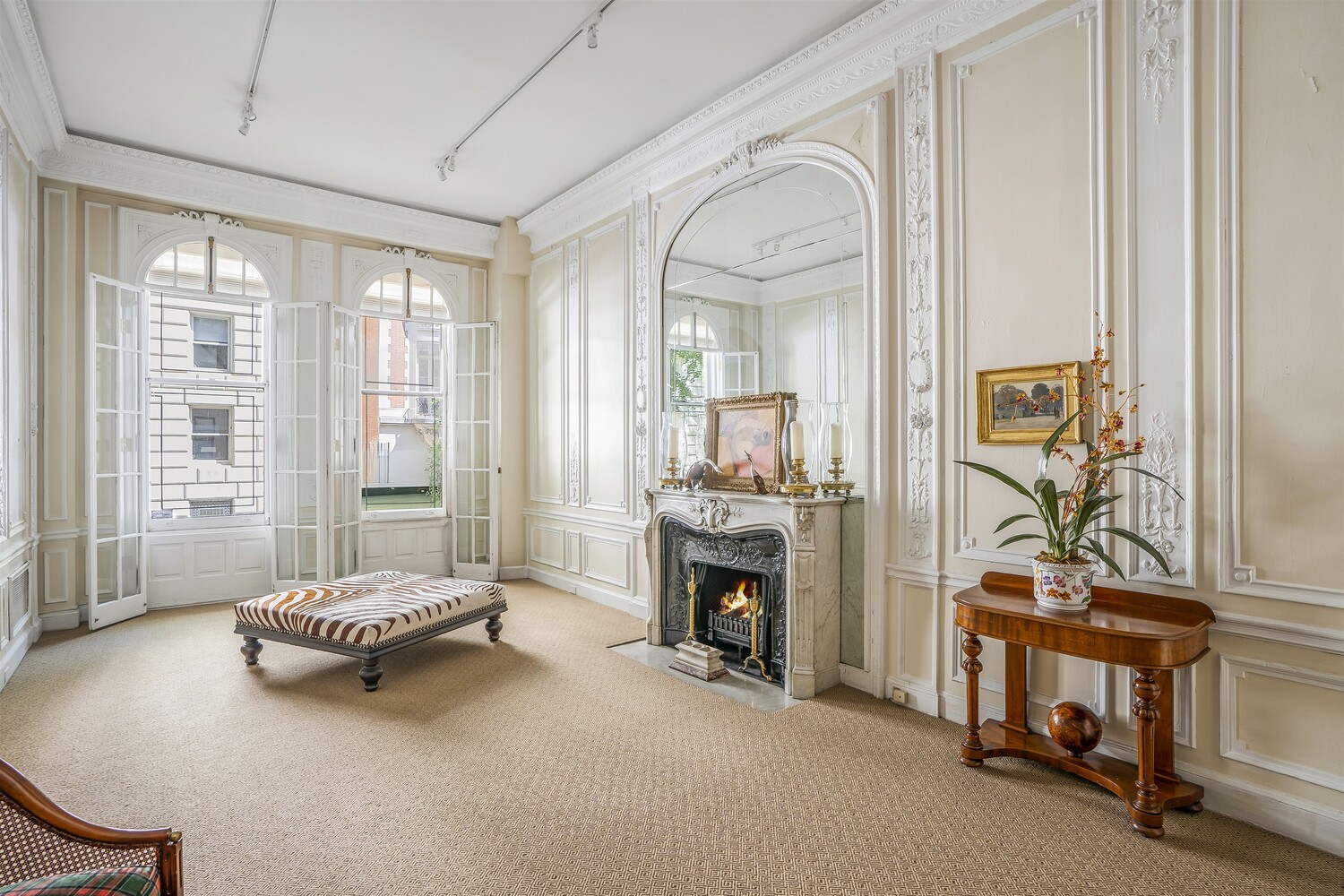 #3 photo, 4 E 82ND Street, Upper East Side , NY 10028