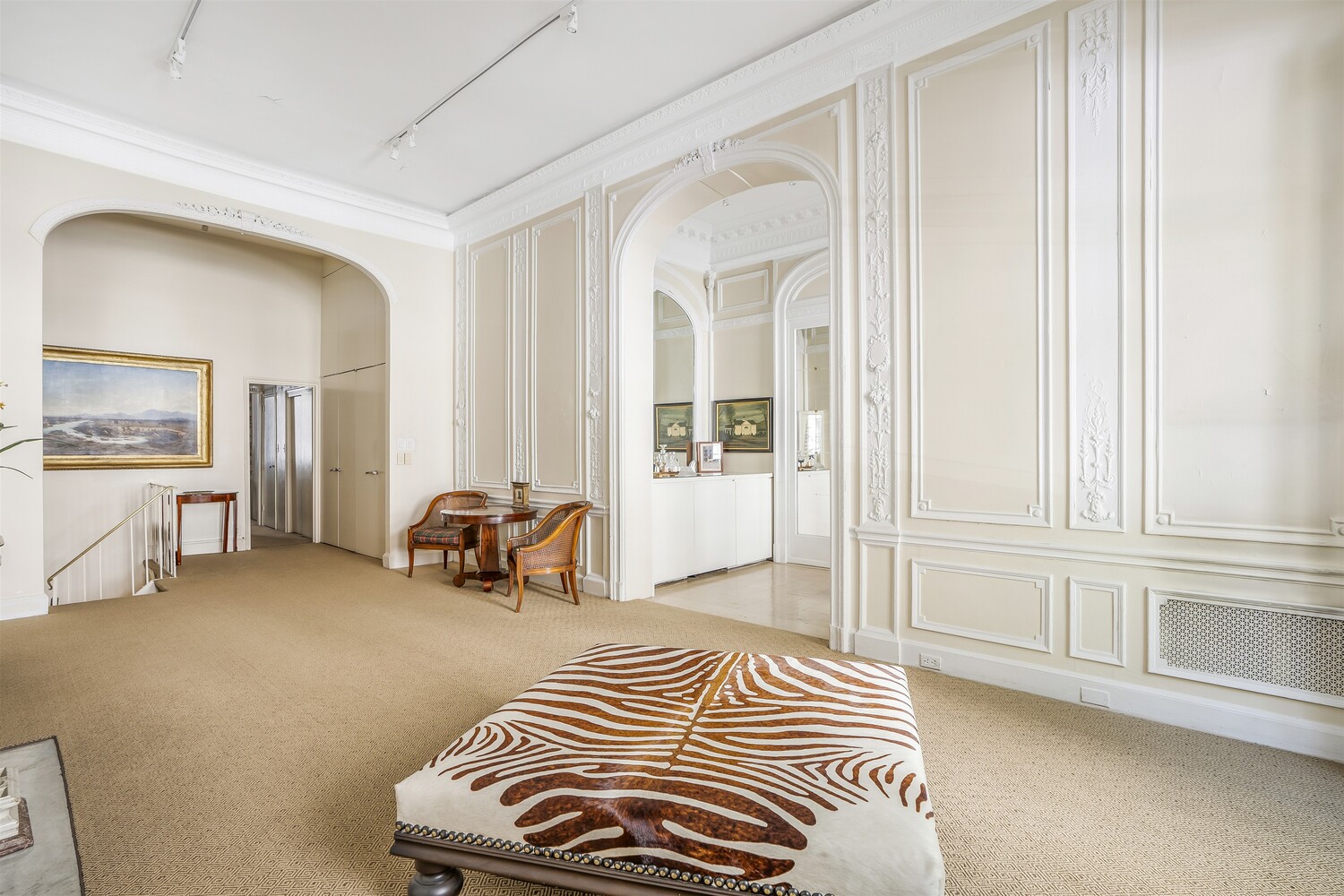 #6 photo, 4 E 82ND Street, Upper East Side , NY 10028