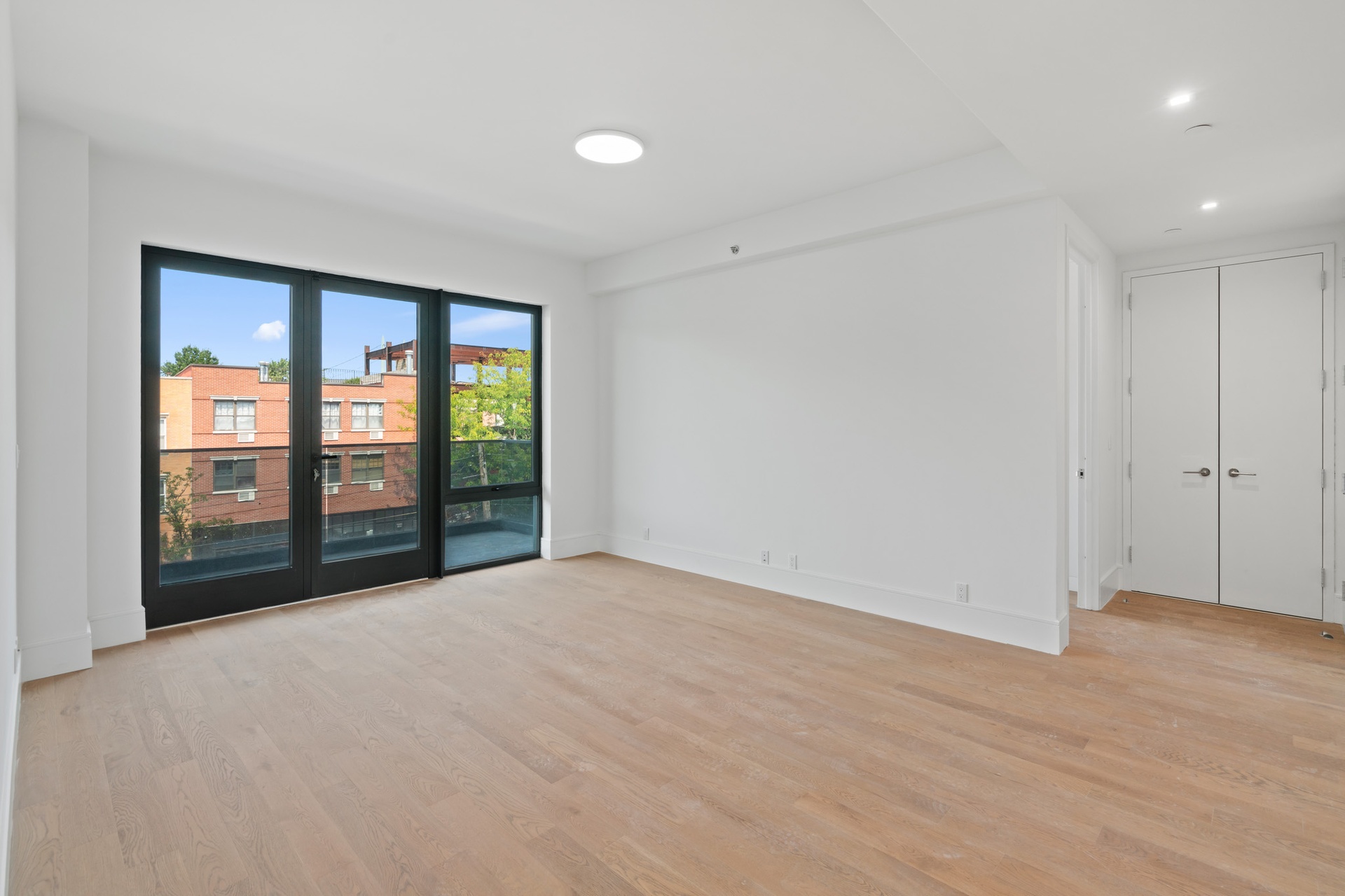 #1 photo, Astoria, クイーンズ区 Astoria , NY 11102