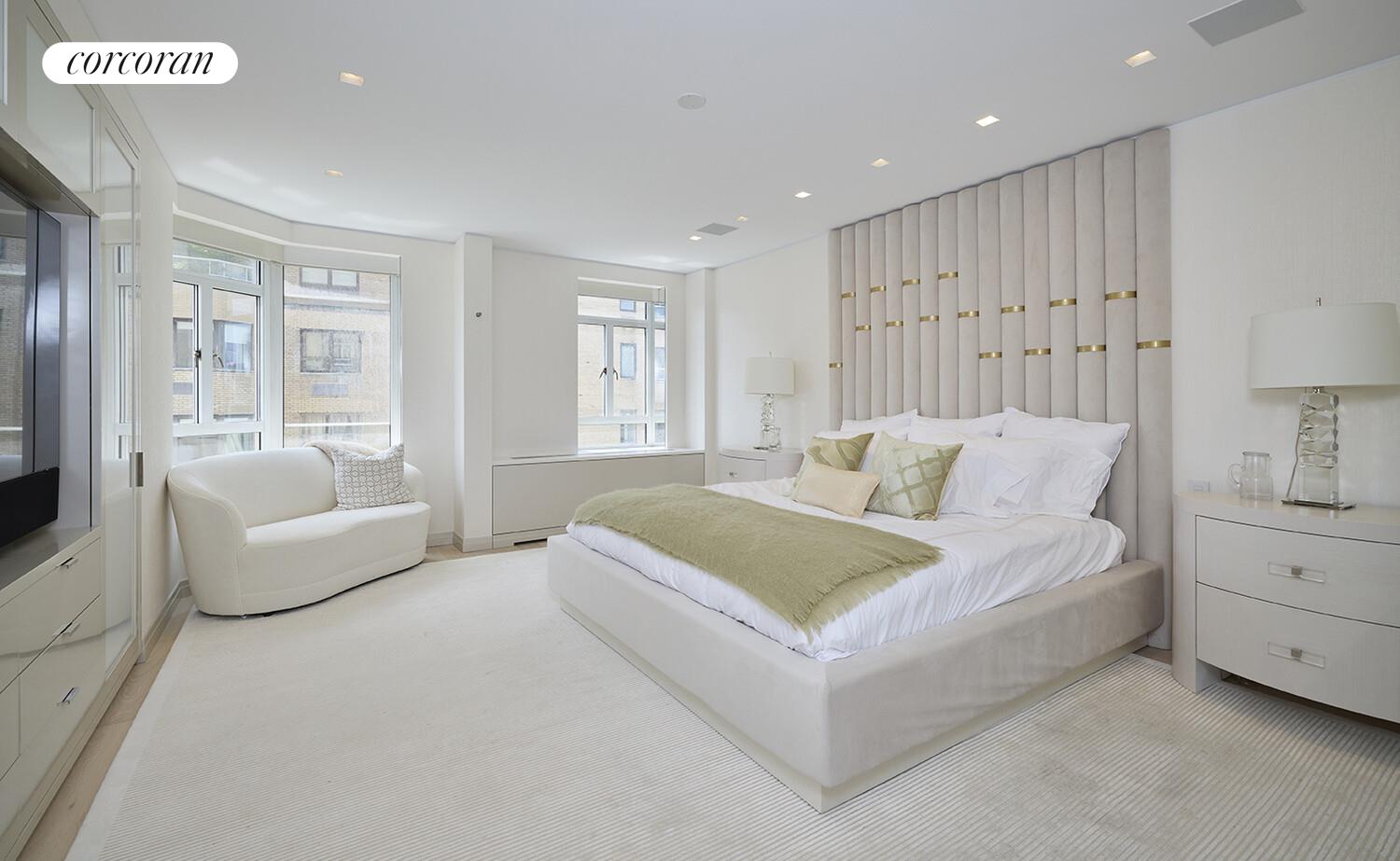 #16 photo, 870 5TH Avenue, Lenox Hill , NY 10065