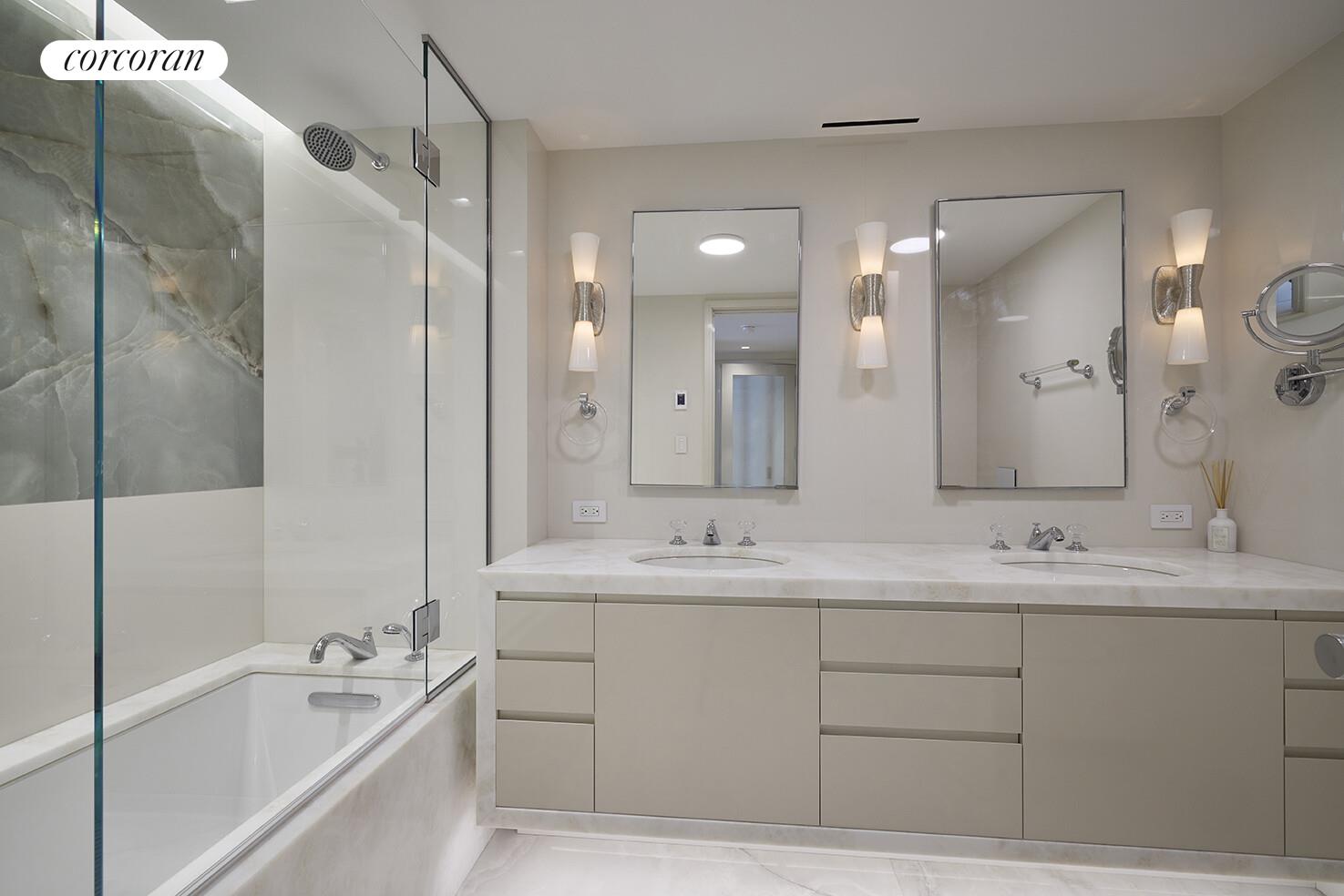 #19 photo, 870 5TH Avenue, Lenox Hill , NY 10065