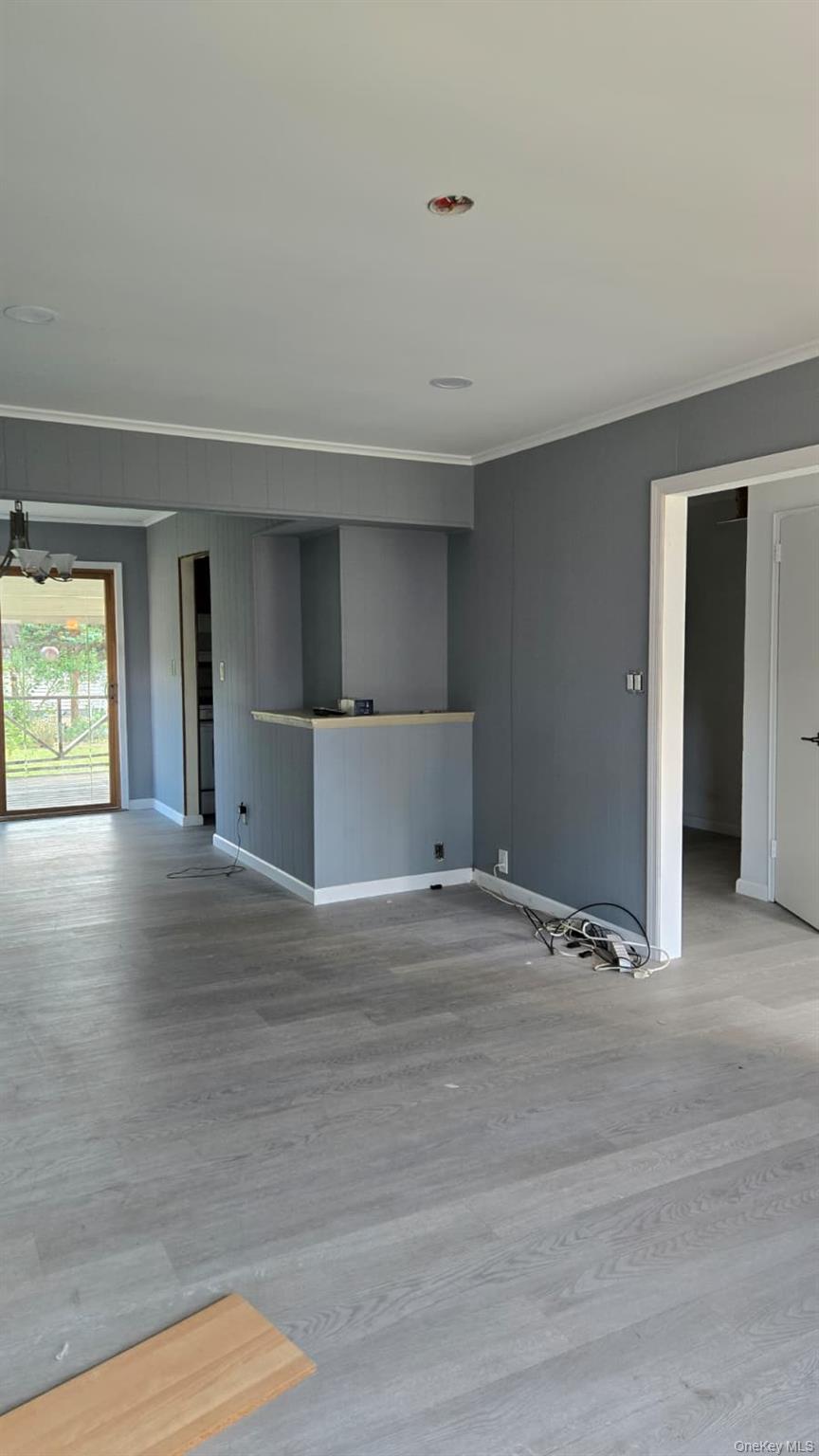 #6 photo, 3 Bentley Road, Plainview , NY 11803