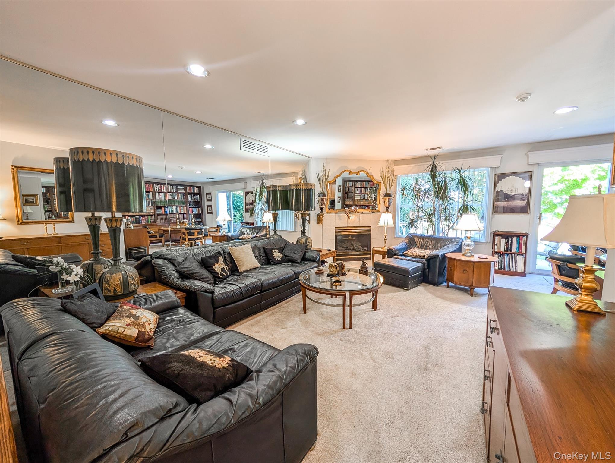 #2 photo, 139 Erin Lane, サフォーク郡 East Setauket , NY 11733