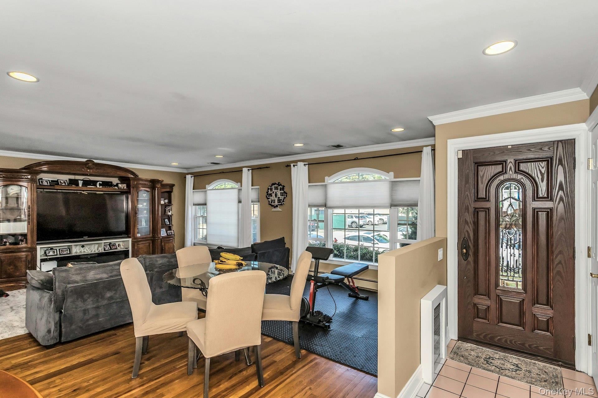 #4 photo, 28 Grove Street, Massapequa , NY 11758