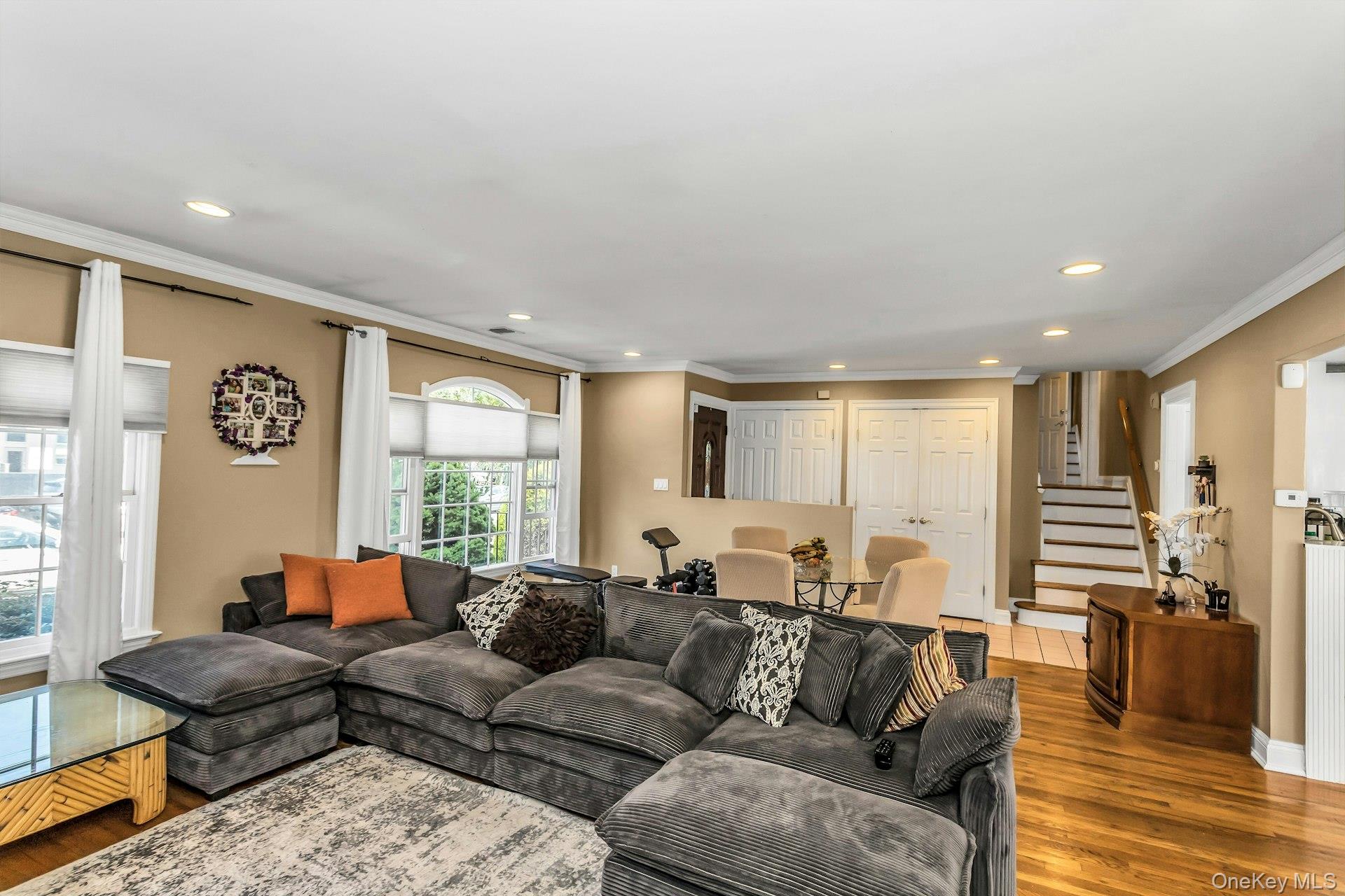 #7 photo, 28 Grove Street, Massapequa , NY 11758