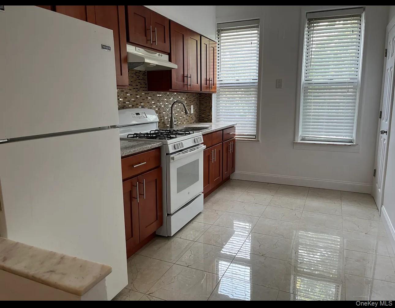 #2 photo, 3092 44th Street, Astoria , NY 11103