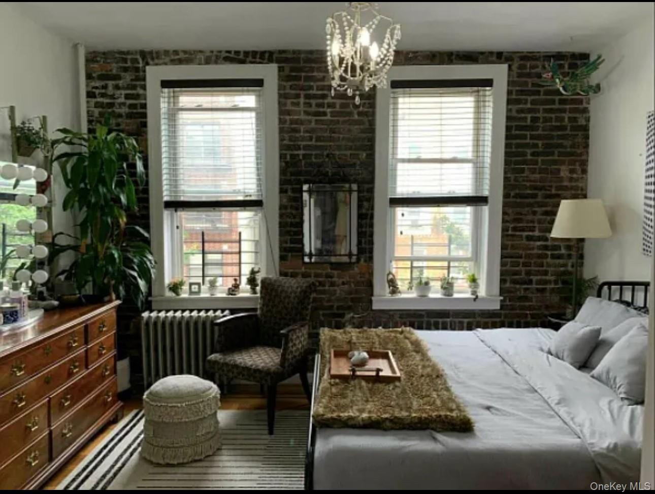 #5 photo, 3092 44th Street, Astoria , NY 11103