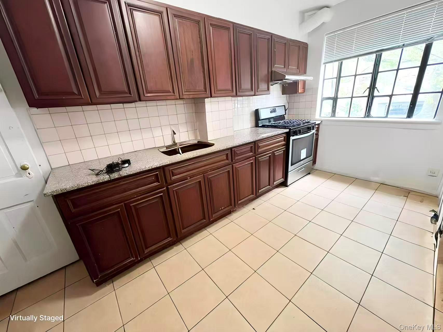 #7 photo, 64-49 Austin Street, Rego Park , NY 11374