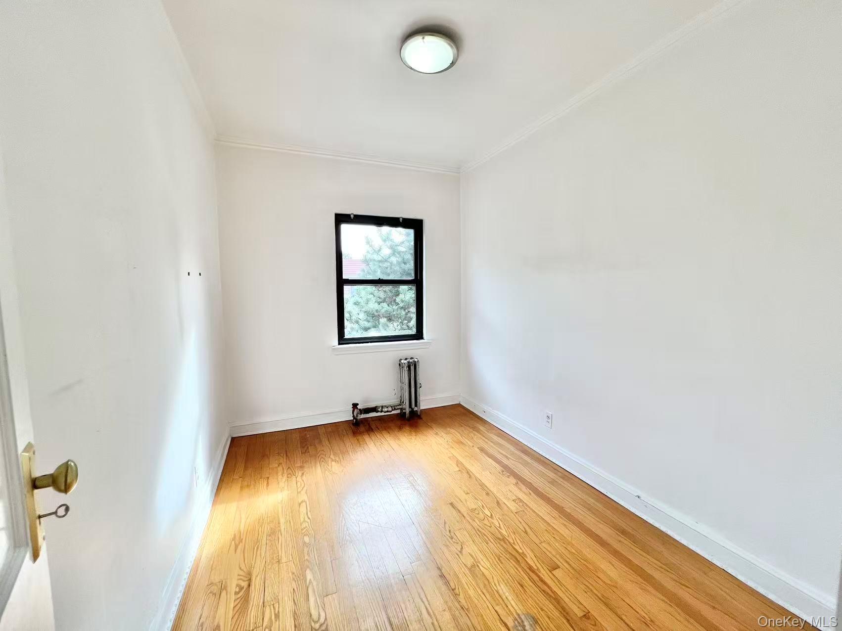 #9 photo, 64-49 Austin Street, Rego Park , NY 11374