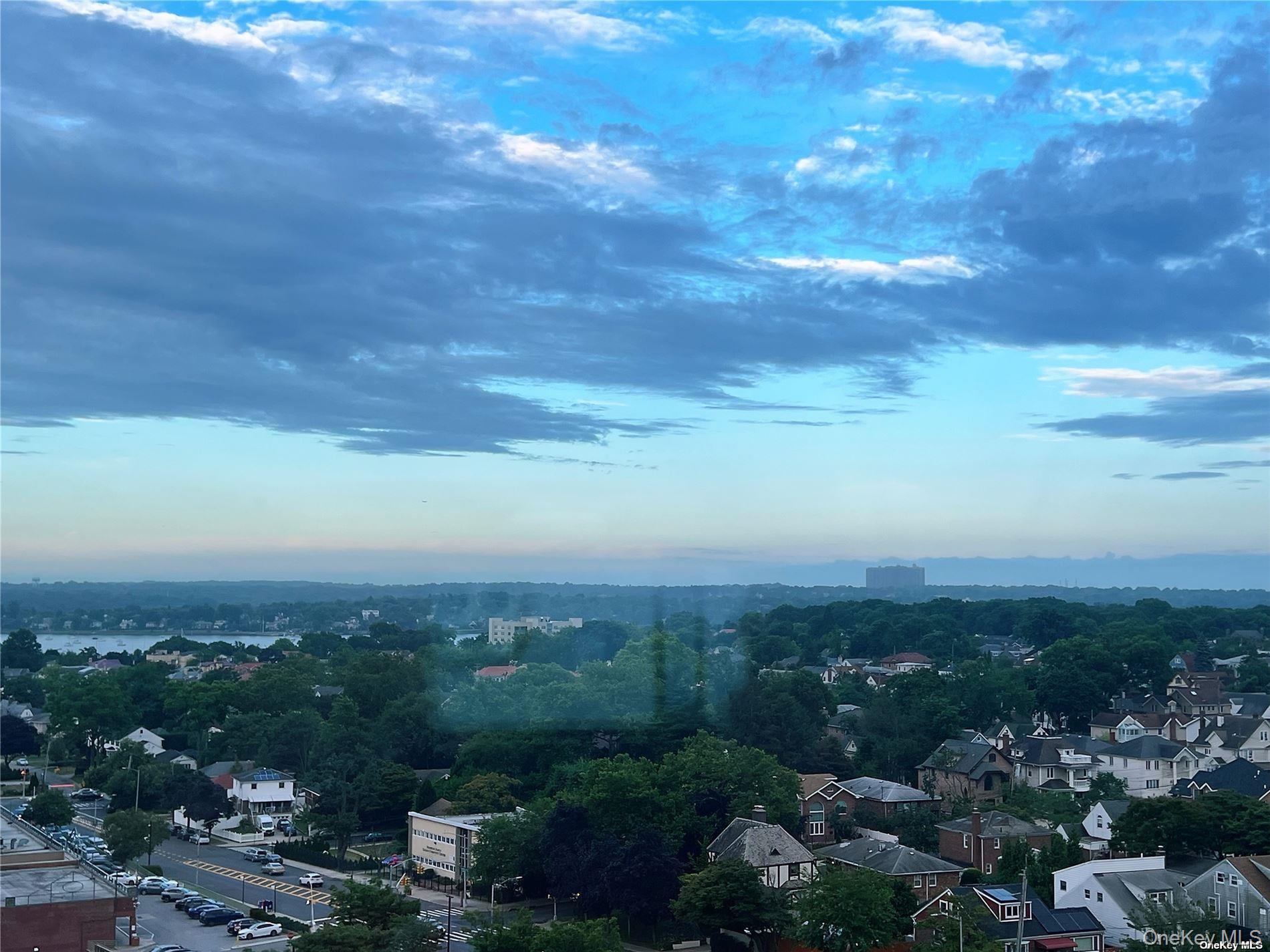 #13 photo, 2 Bay Club Drive, クイーンズ区 Bayside , NY 11360