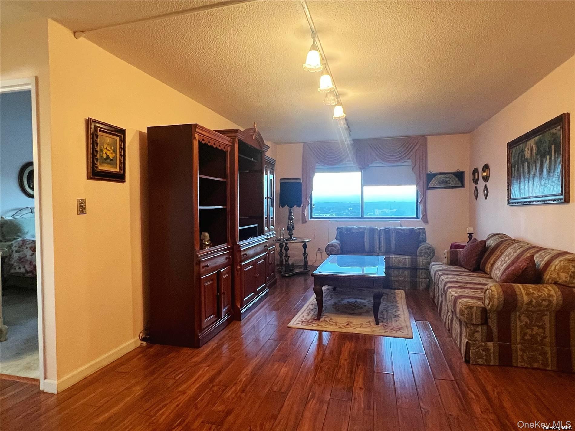 #6 photo, 2 Bay Club Drive, クイーンズ区 Bayside , NY 11360