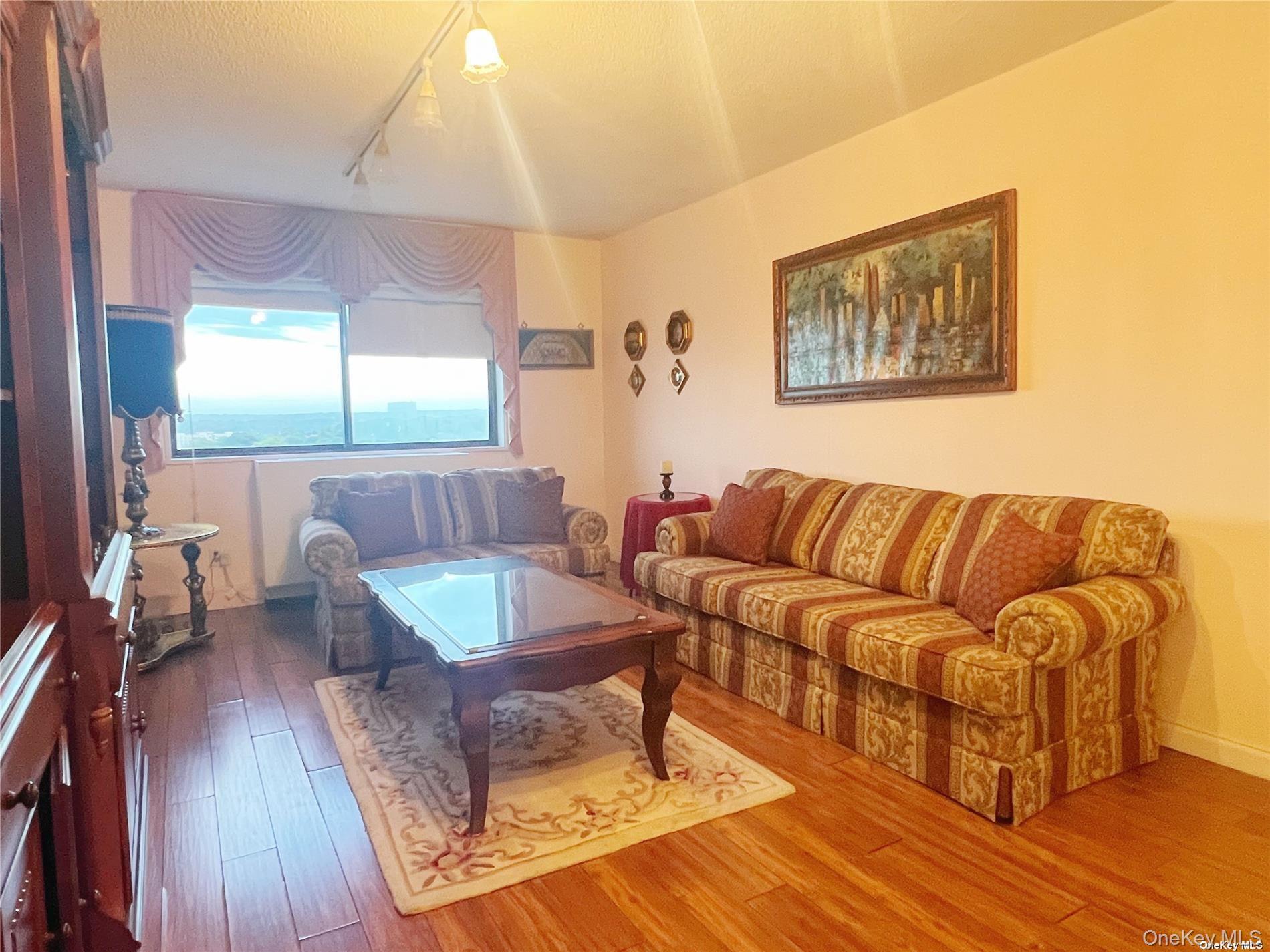 #7 photo, 2 Bay Club Drive, クイーンズ区 Bayside , NY 11360