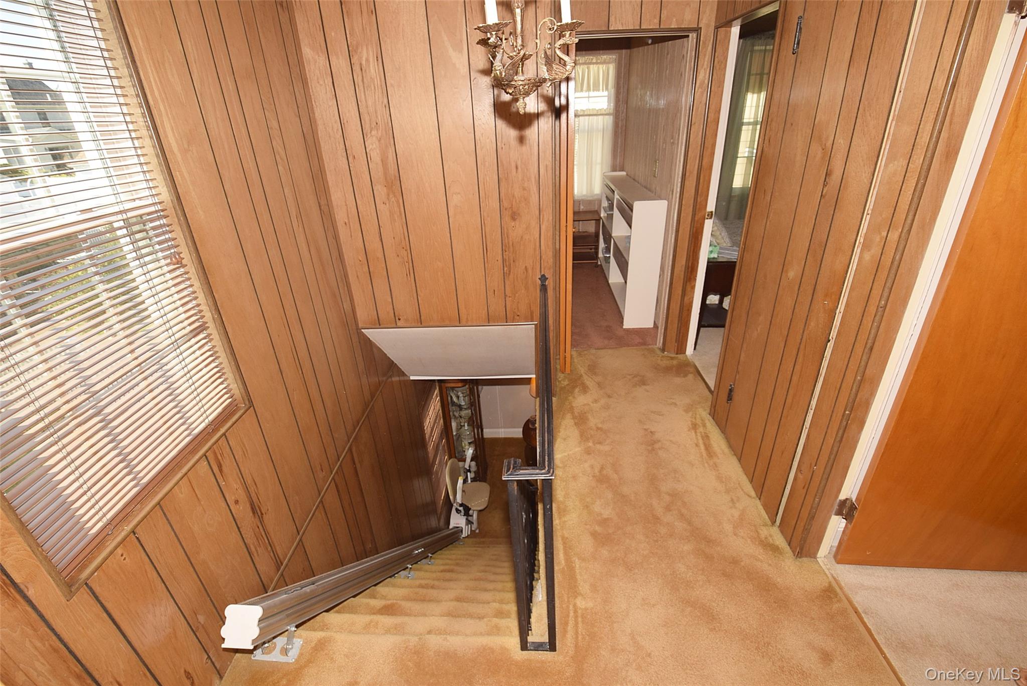 #17 photo, 12 Hawthorne Street, Williston Park , NY 11596