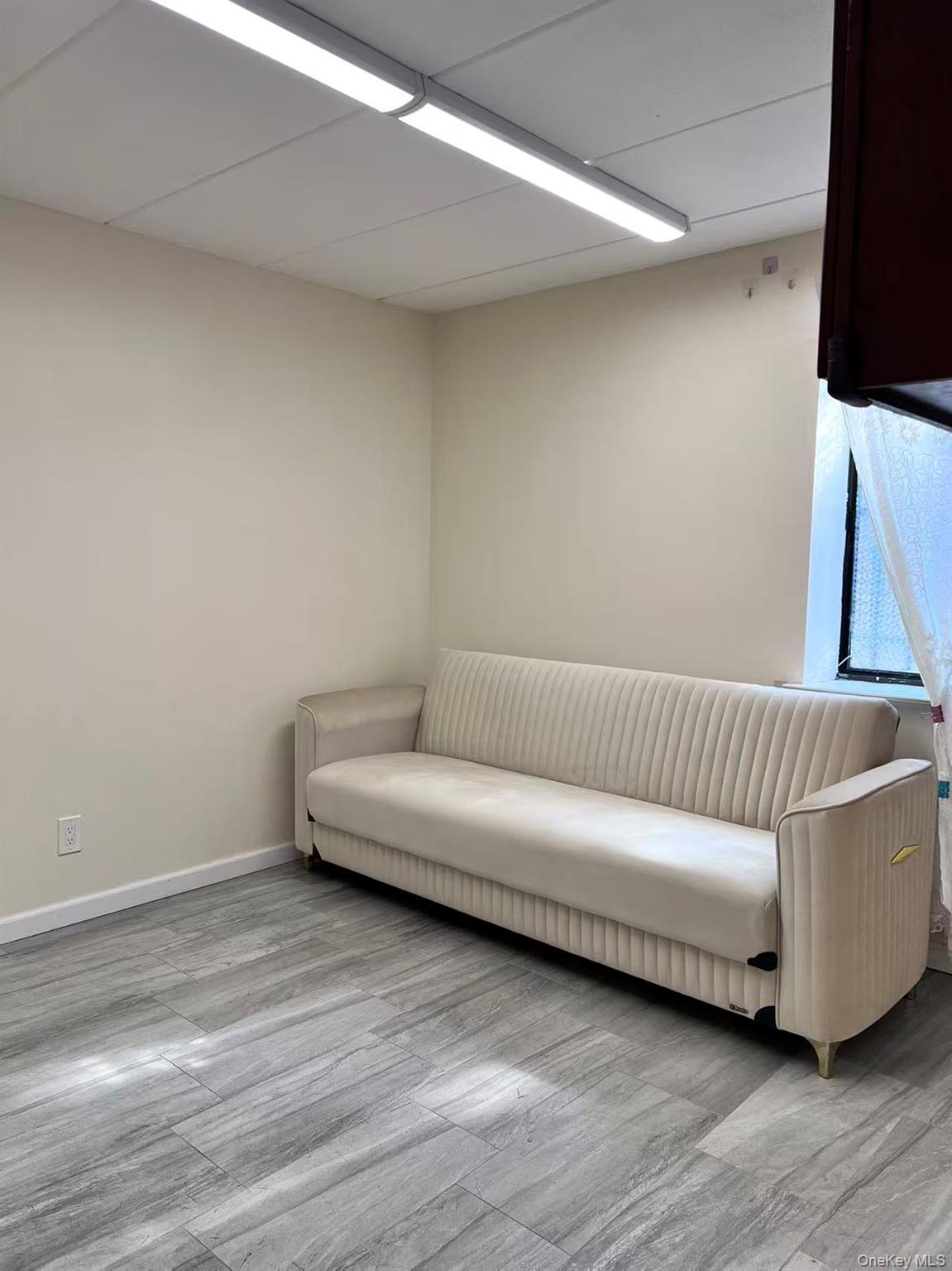 #5 photo, 12215 25th Road, クイーンズ区 Flushing , NY 11354