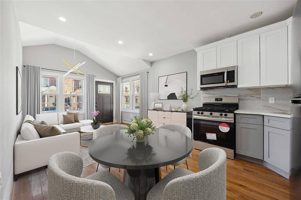 #24 photo, 104-69 129th Street, South Richmond Hill , NY 11419