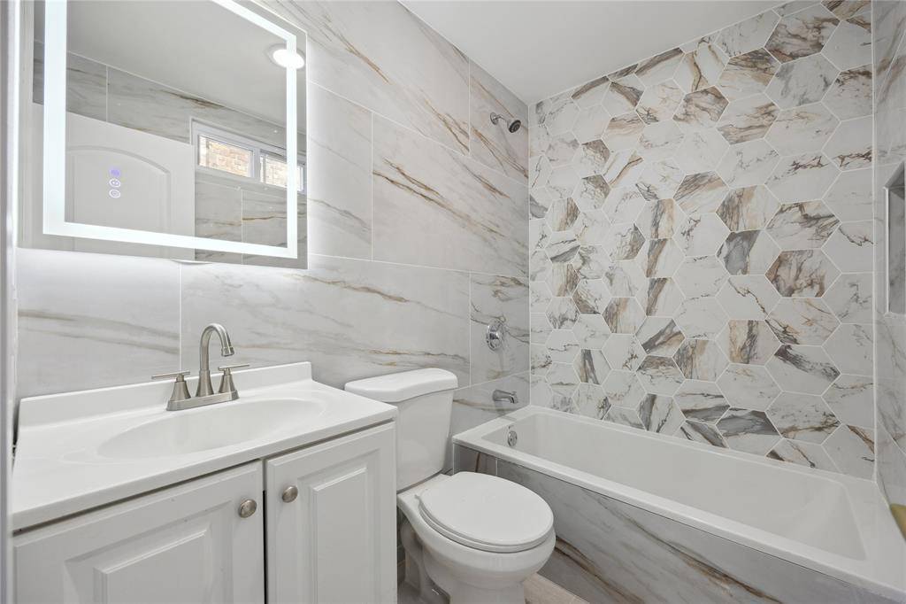 #7 photo, 104-69 129th Street, South Richmond Hill , NY 11419