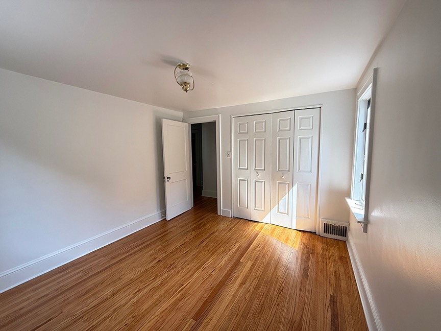 #14 photo, 18 Hazel St, Oneonta , NY 13820